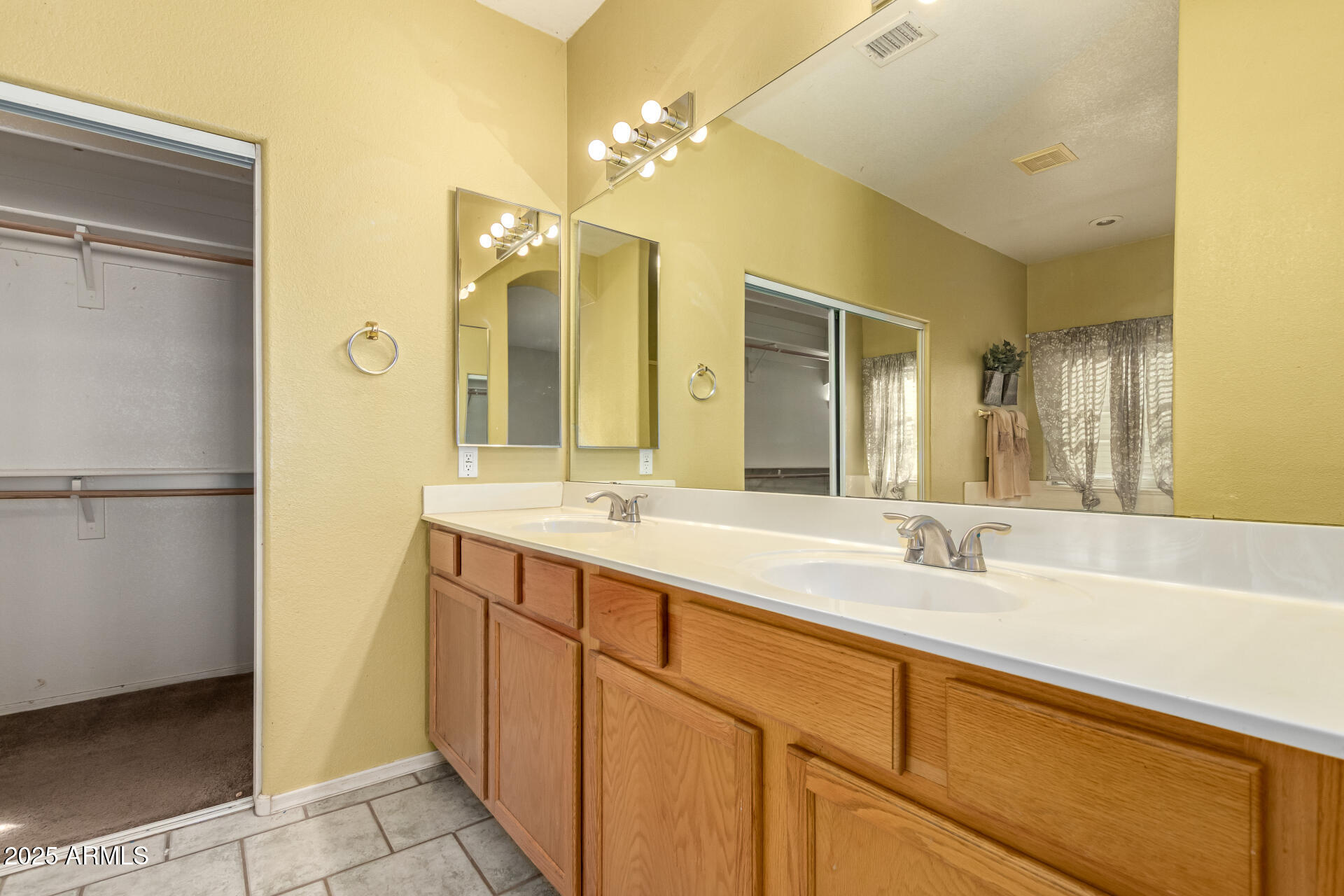 10417 E EDGEWOOD Avenue, Mesa