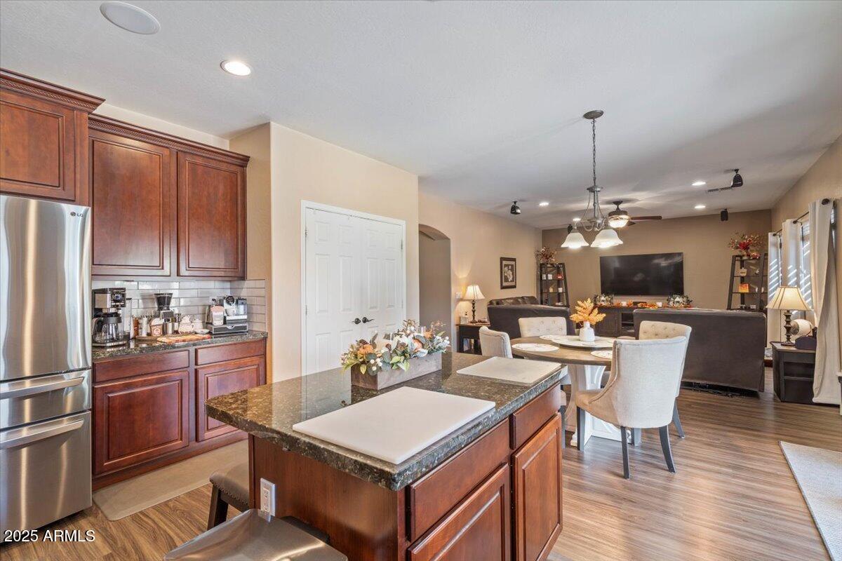 4223 E DEL RIO Drive, San Tan Valley