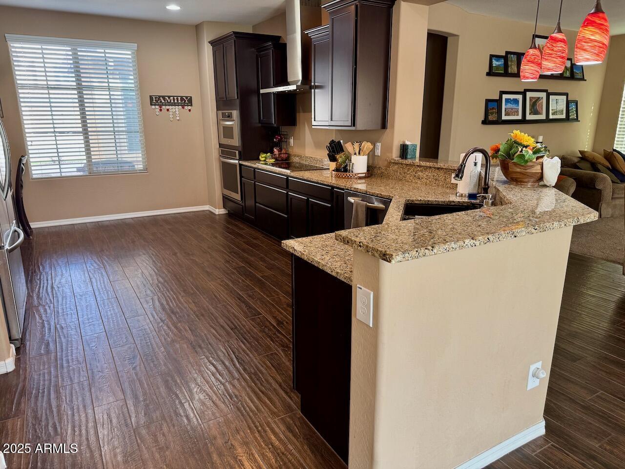 10773 W PRICKLY PEAR Trail