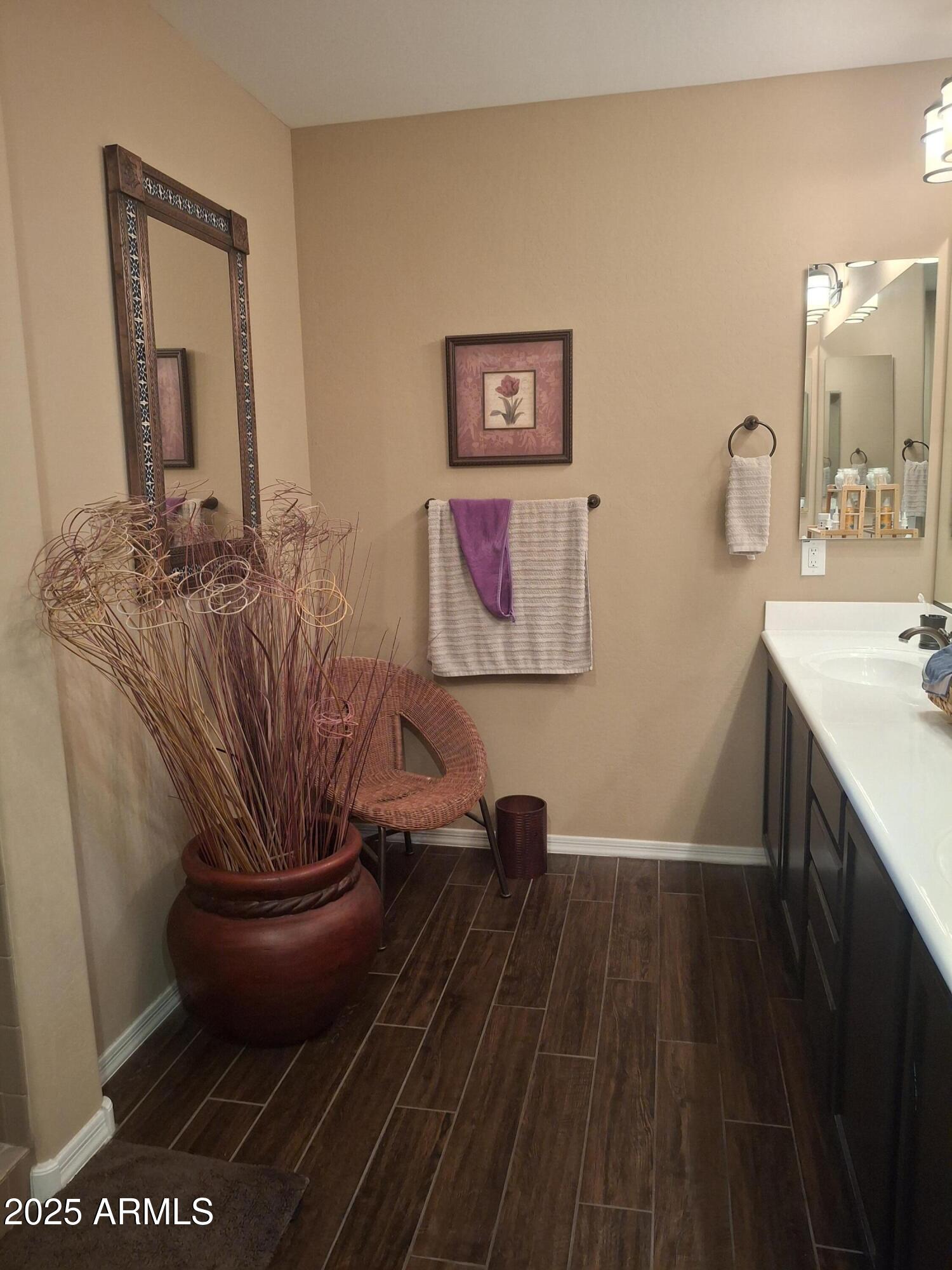10773 W PRICKLY PEAR Trail