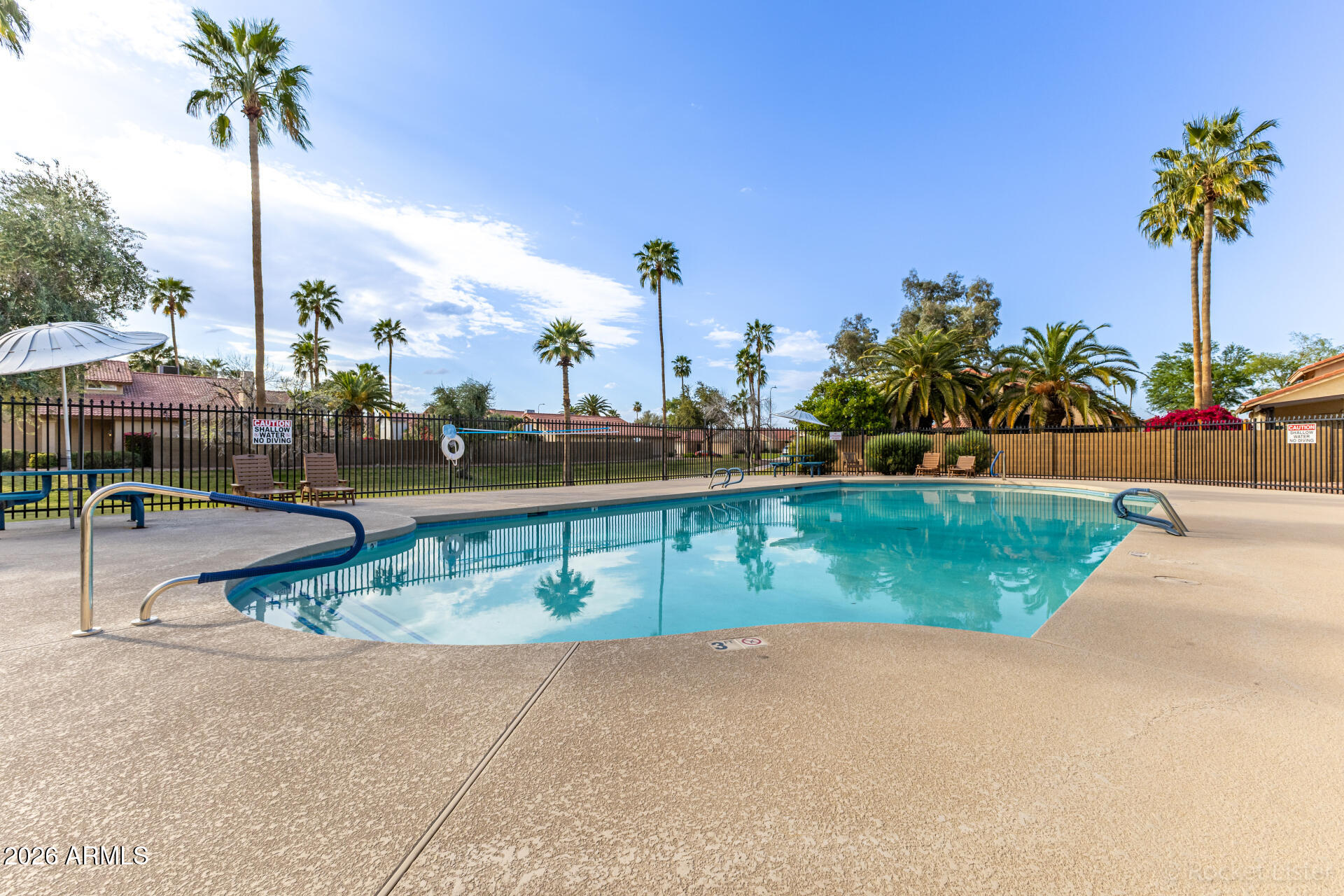 2379 W GAIL Drive