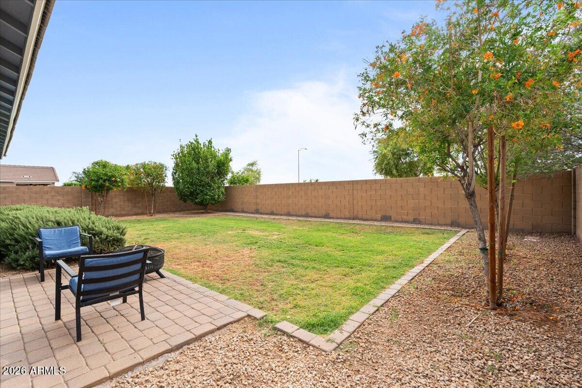 3462 N LOS ALAMOS