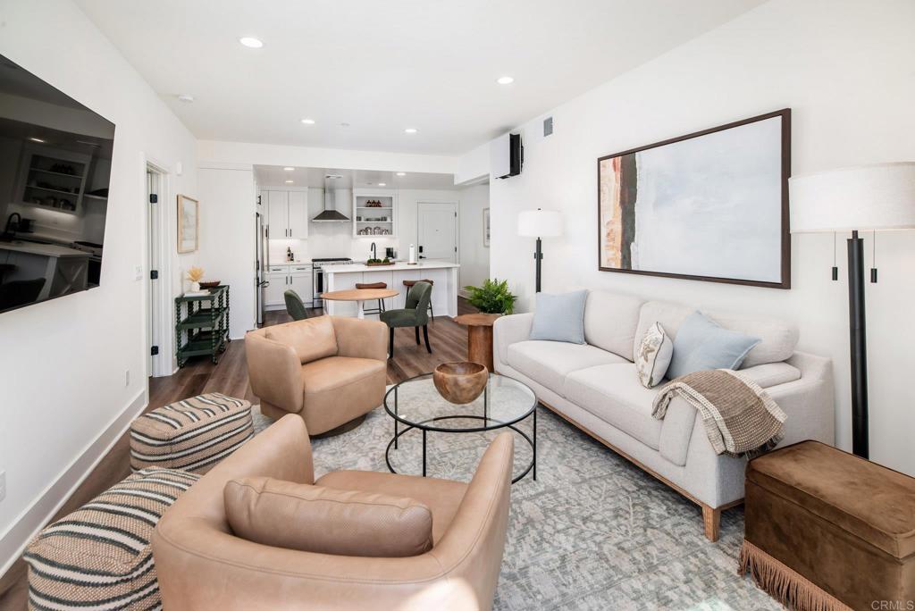 1105 Catania Court 203
