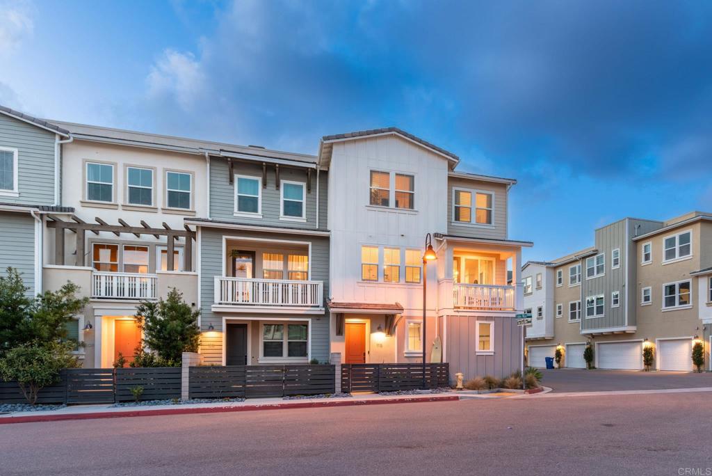 1115 Sea Glass Way
