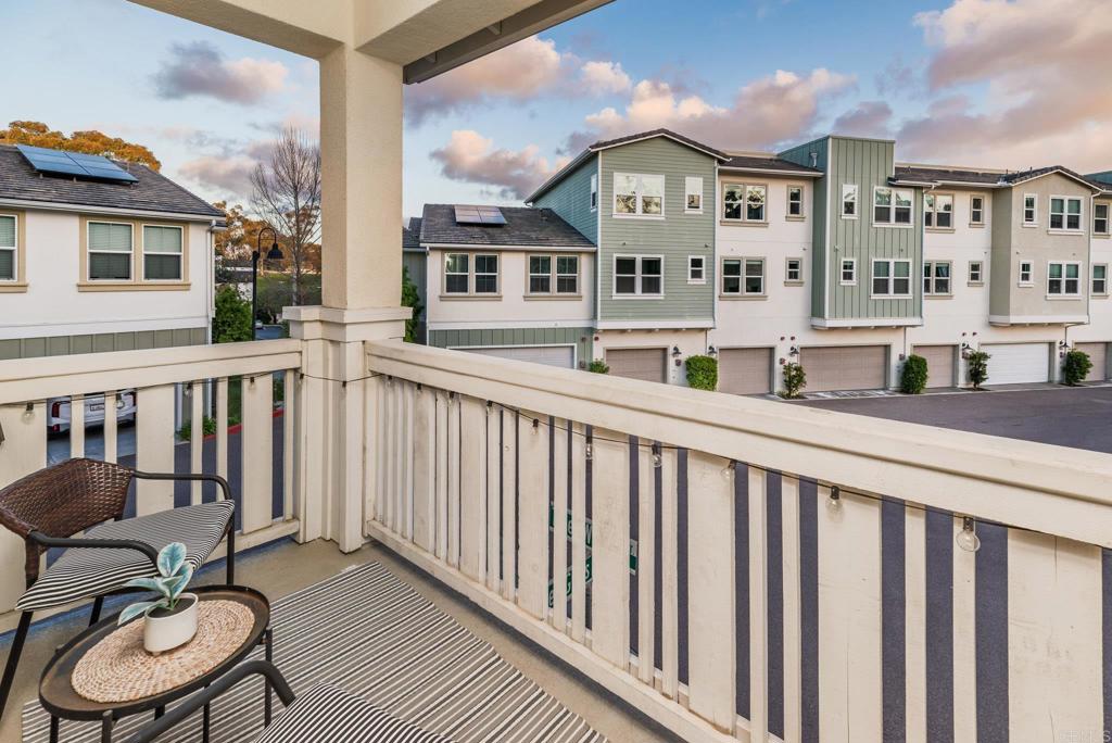 1115 Sea Glass Way