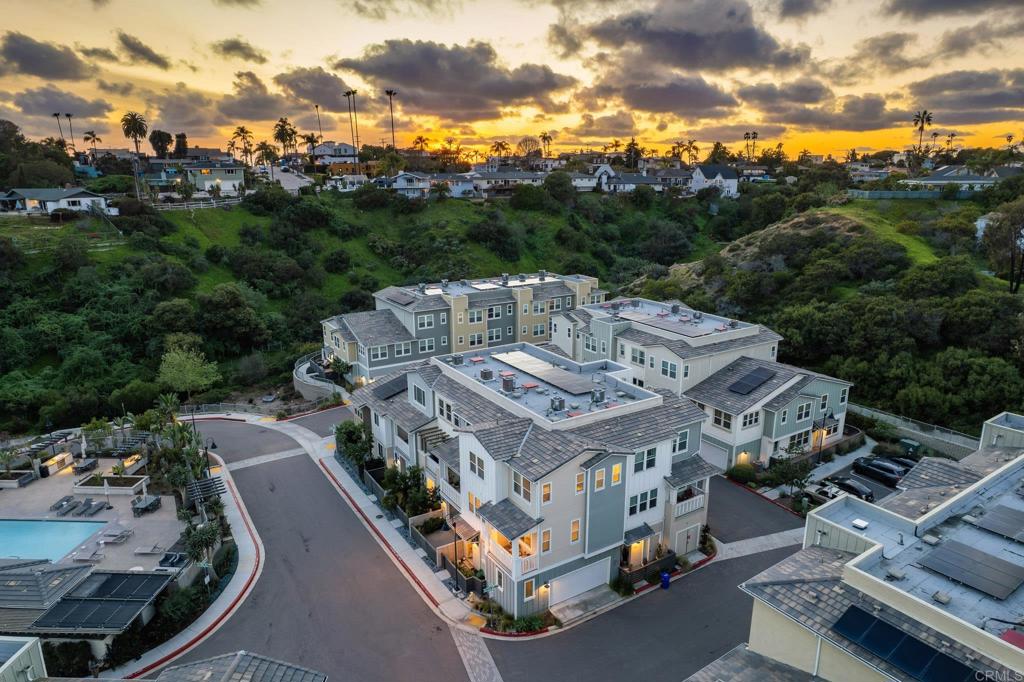 1115 Sea Glass Way