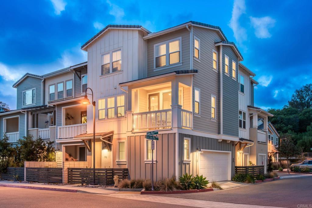 1115 Sea Glass Way
