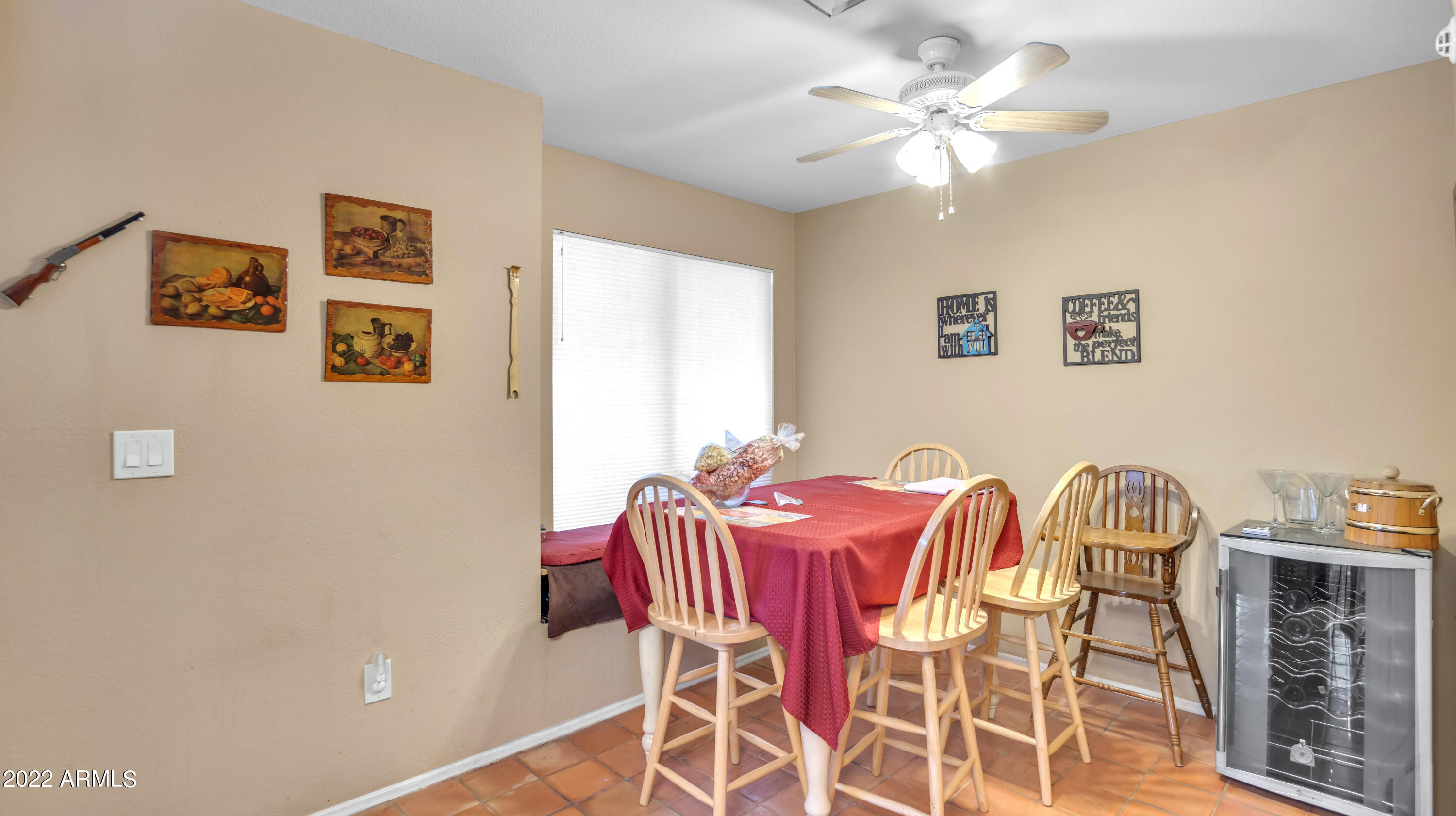 4325 E WOODLAND Drive