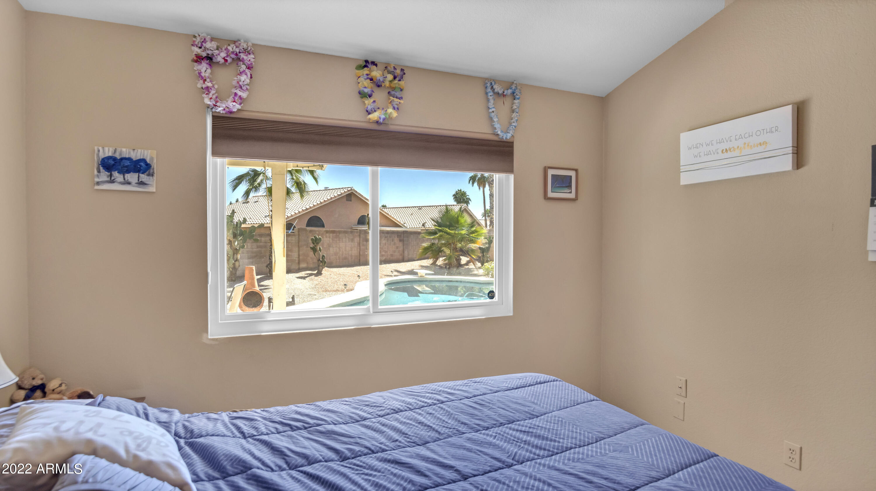 4325 E WOODLAND Drive