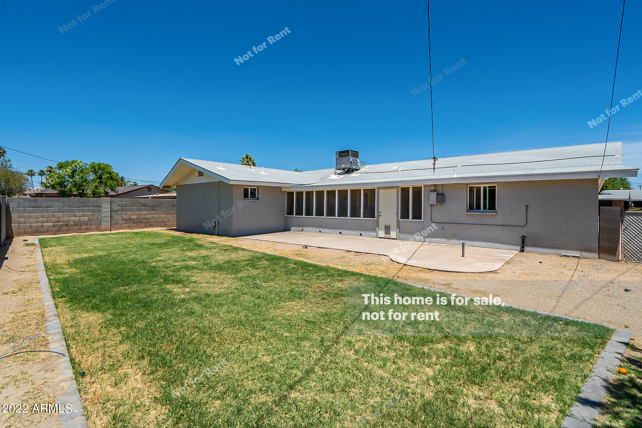 1041 E FAIRMONT Drive