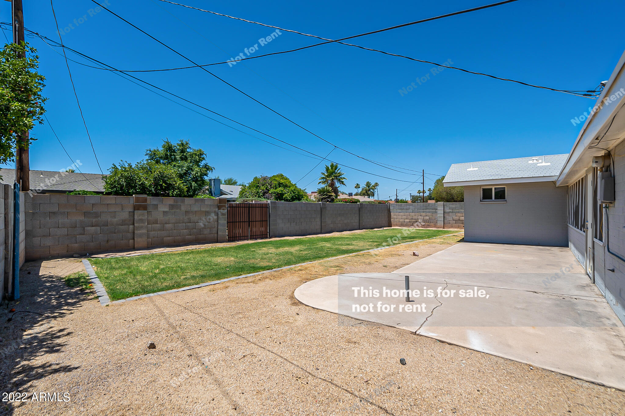 1041 E FAIRMONT Drive