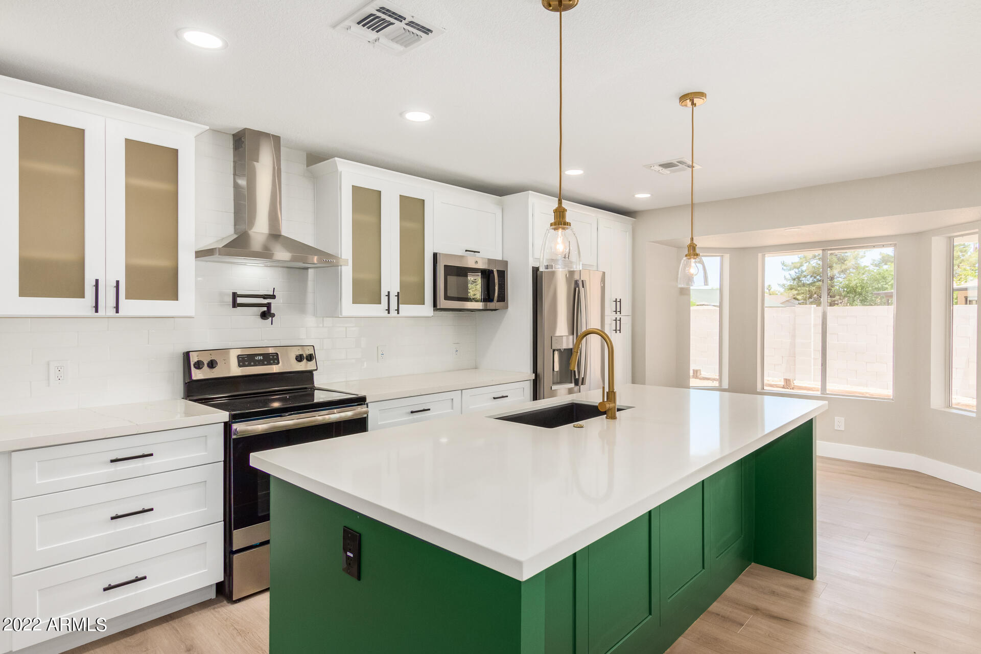 130 W San Remo Street