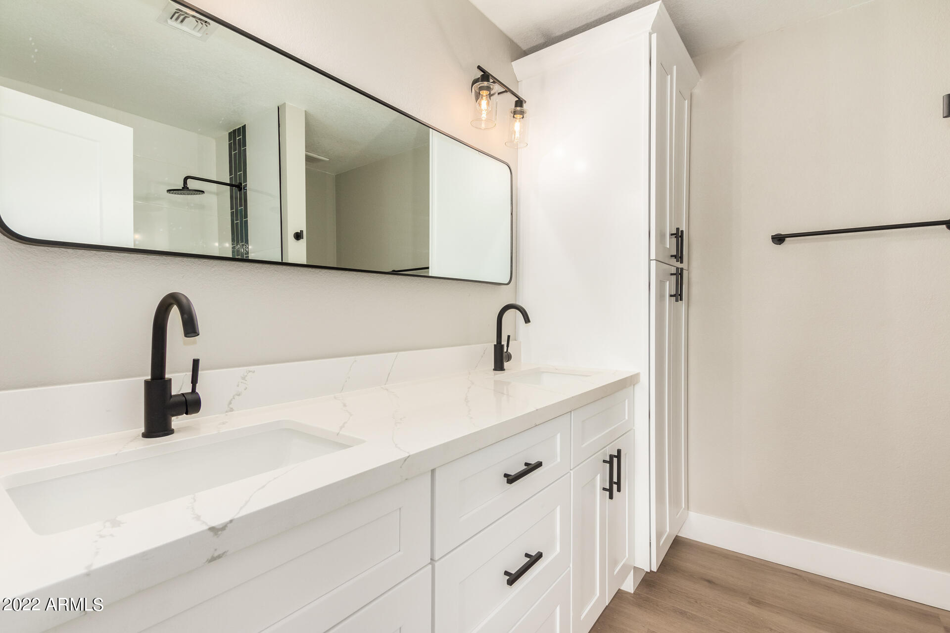 130 W San Remo Street