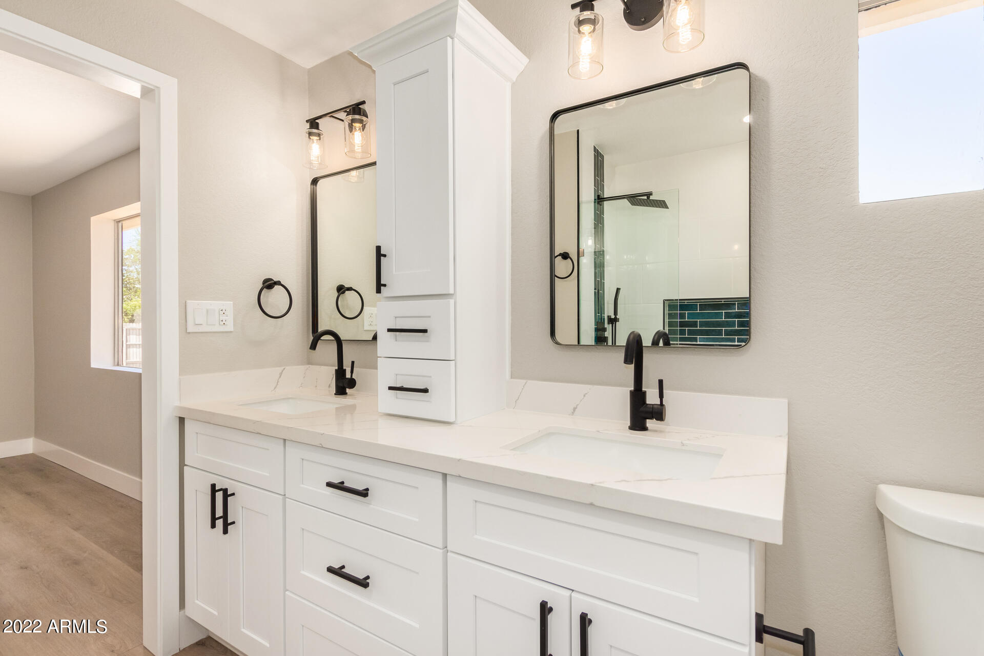 130 W San Remo Street