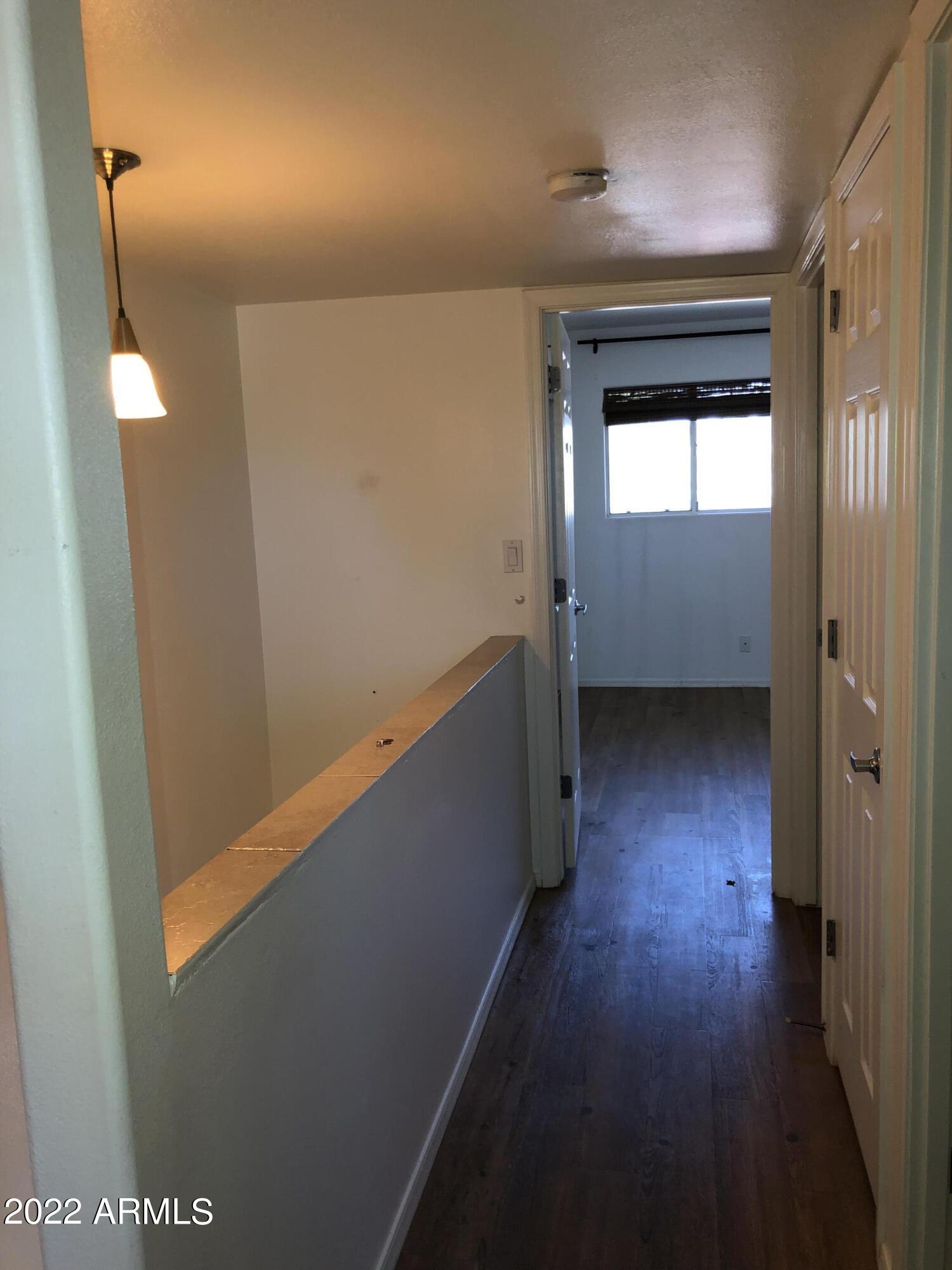 8211 E GARFIELD Street Unit: J13