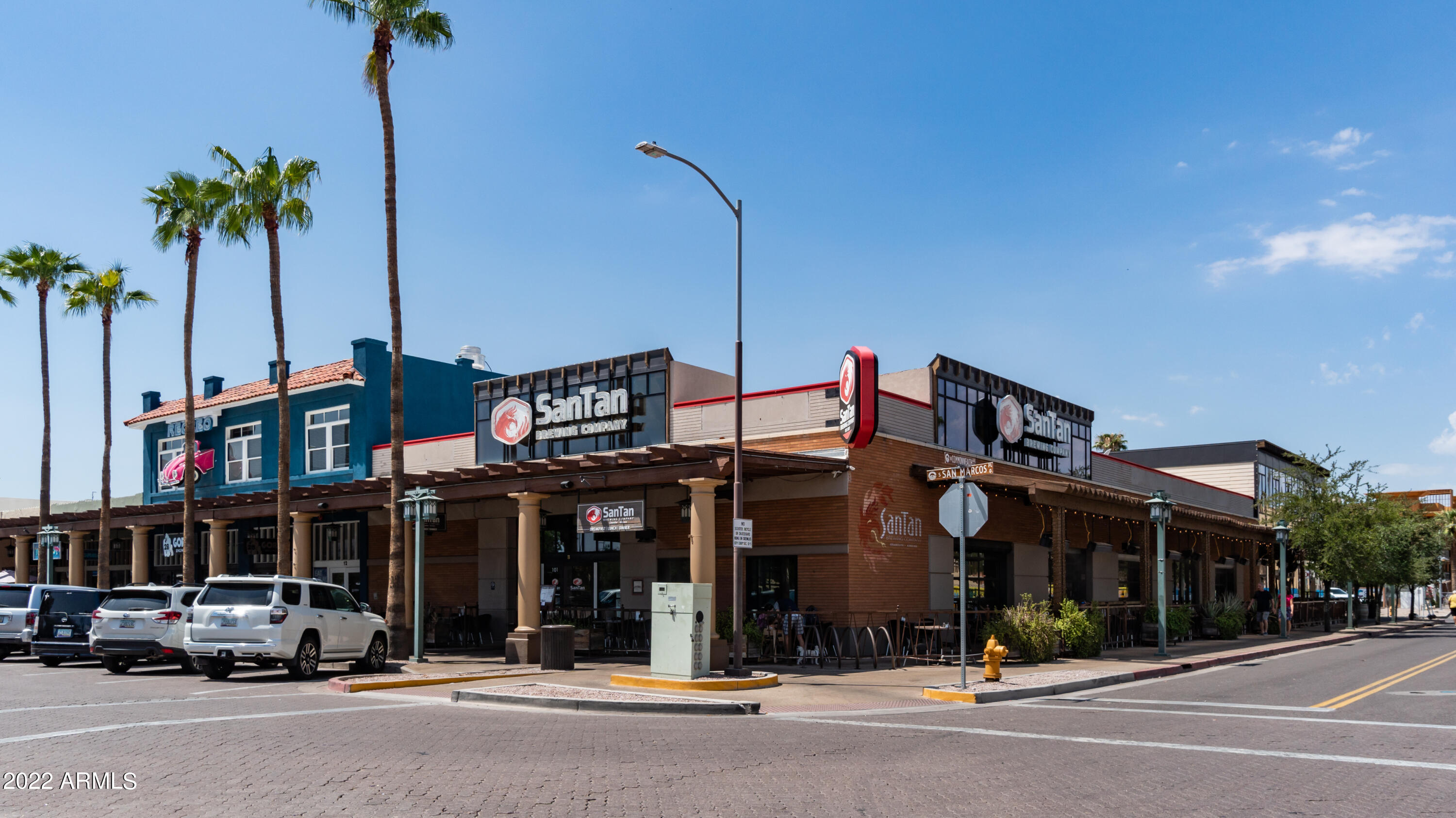 124 N CALIFORNIA Street Unit: 28