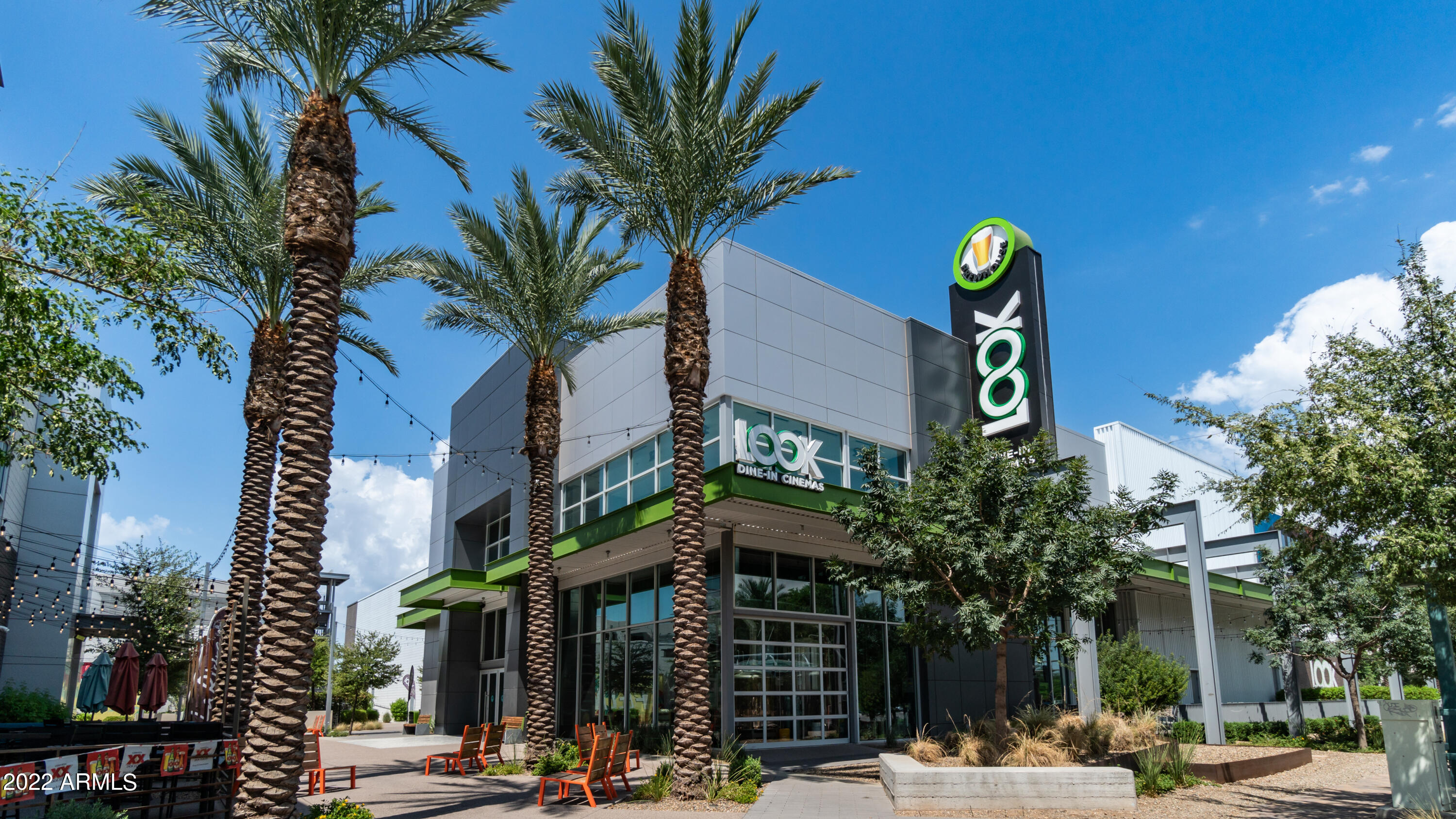 124 N CALIFORNIA Street Unit: 28