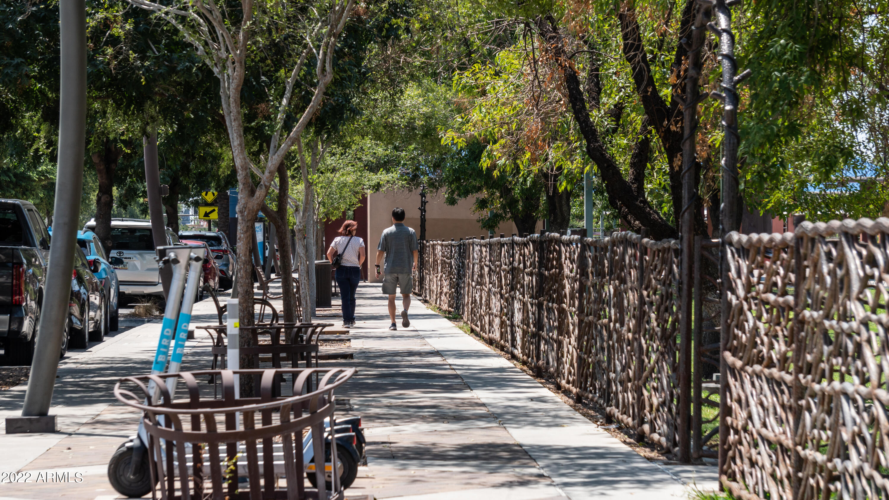 124 N CALIFORNIA Street Unit: 28