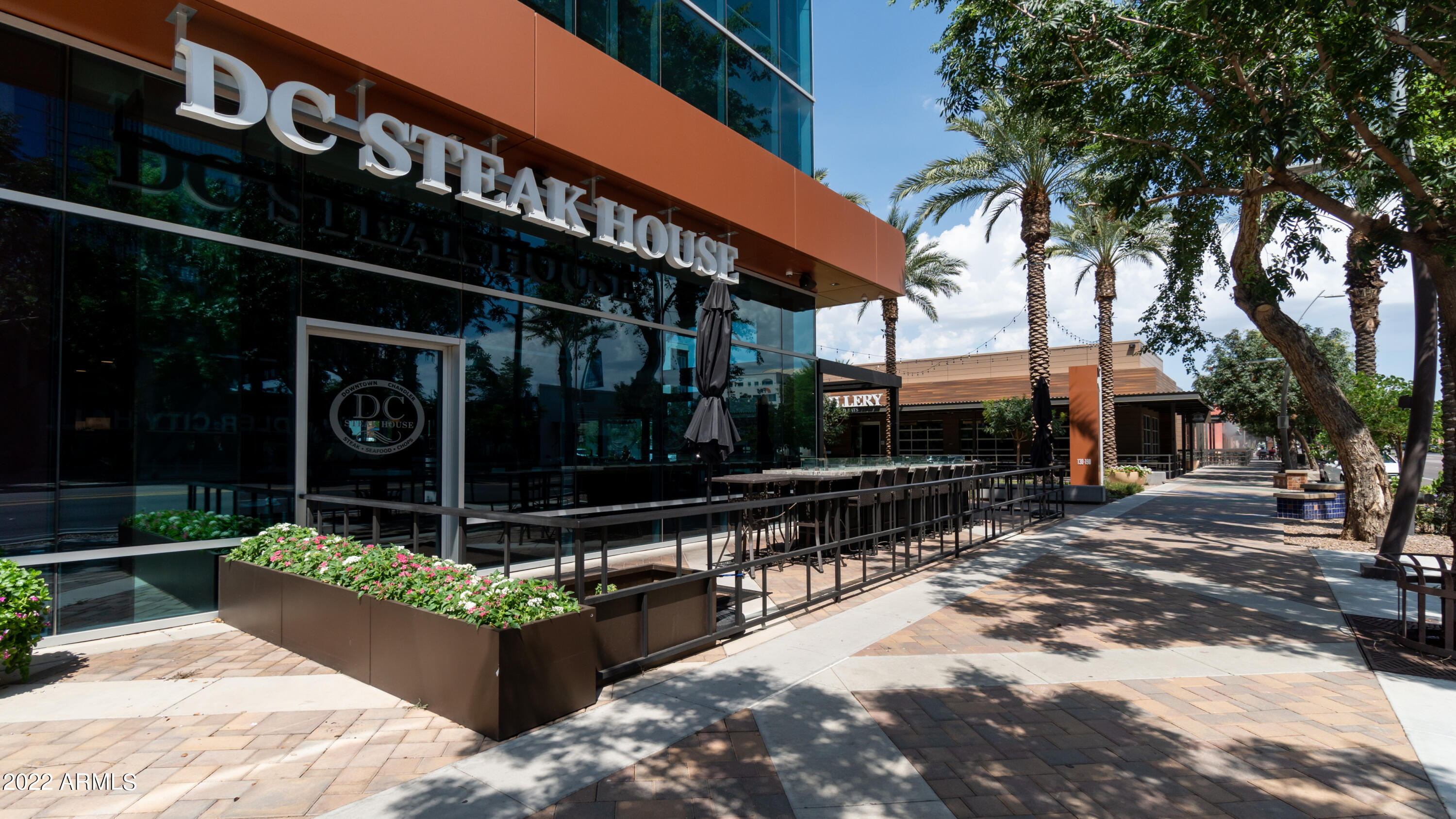 124 N CALIFORNIA Street Unit: 28