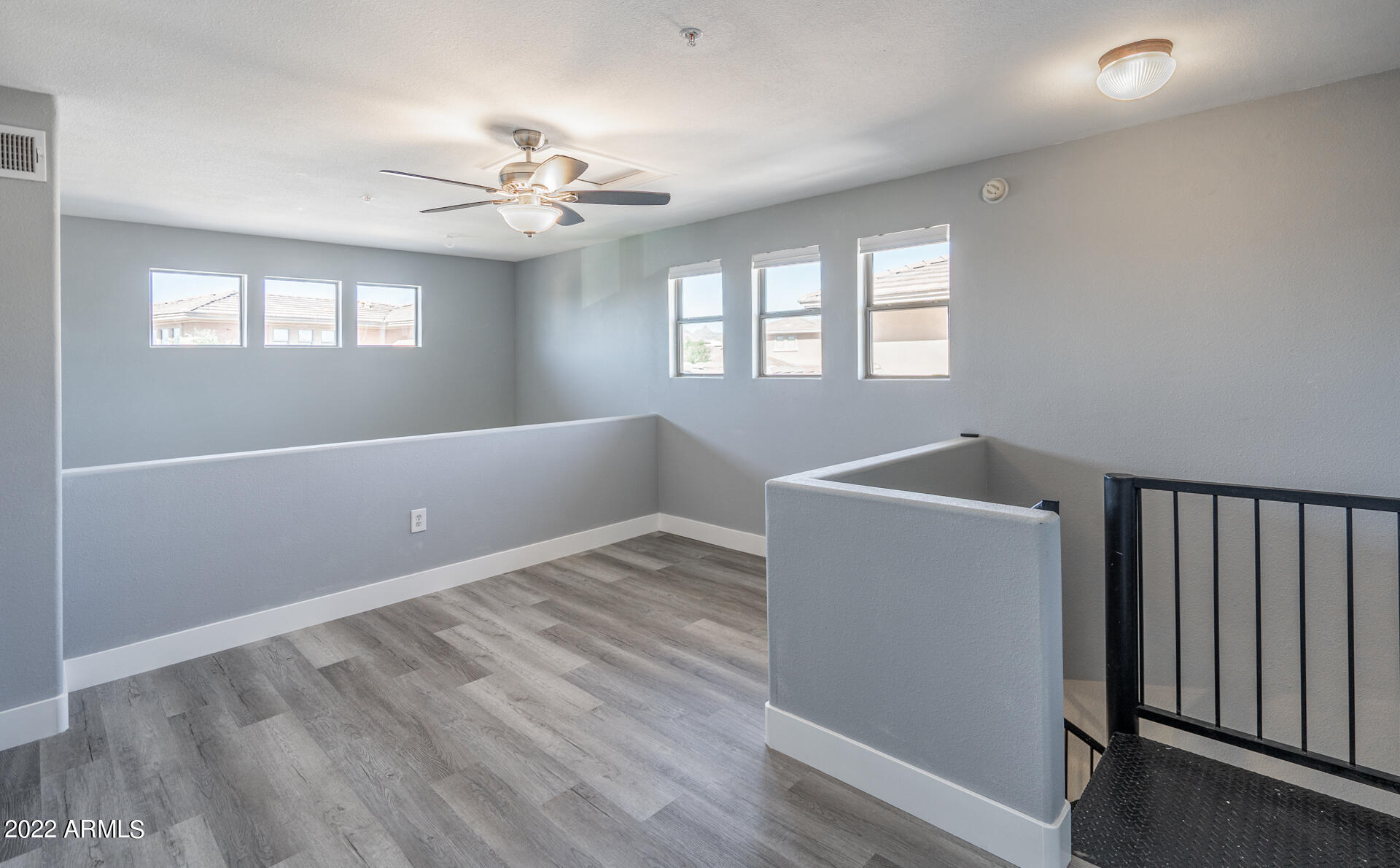 20100 N 78TH Place Unit: 2038