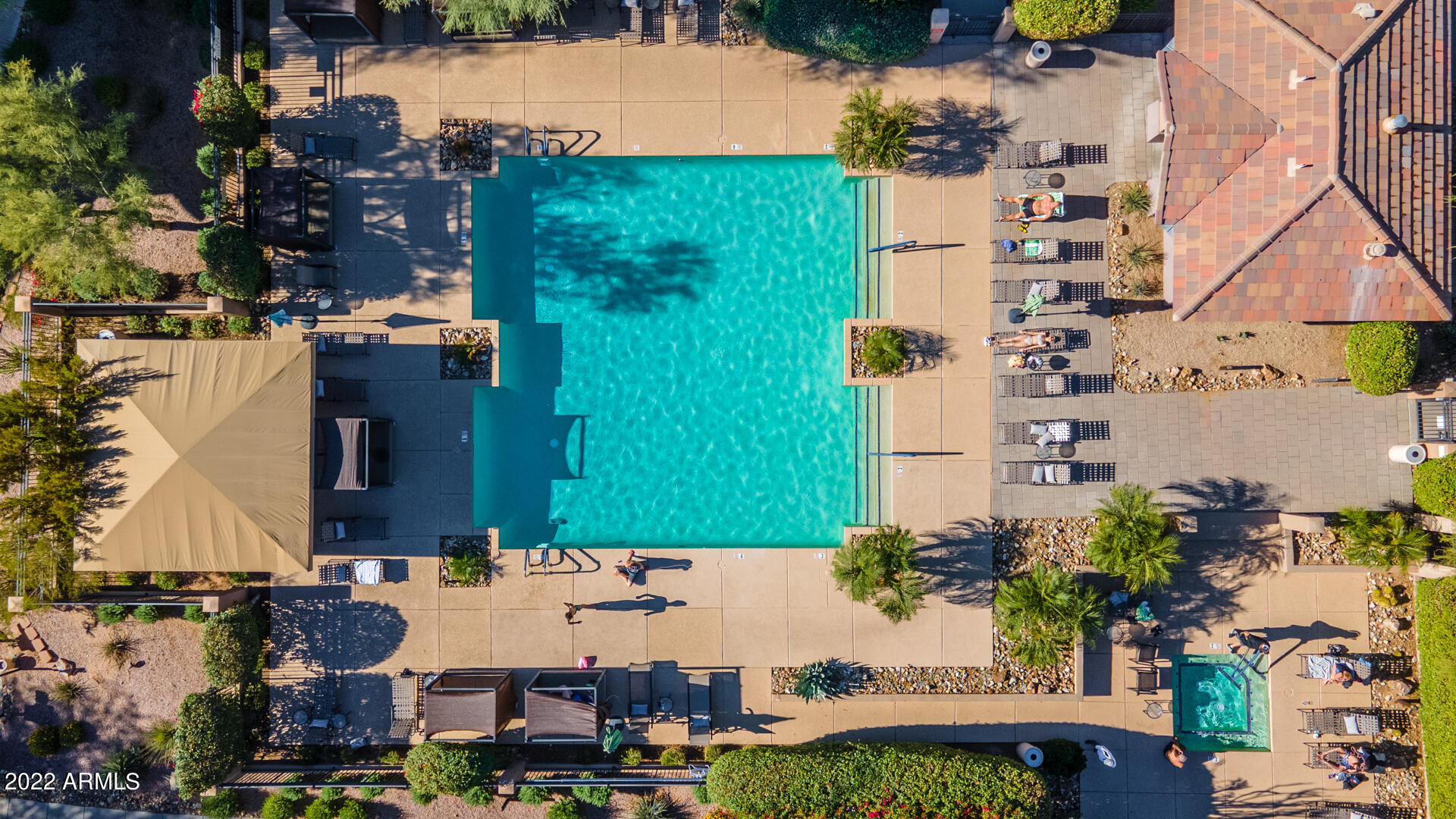 20100 N 78TH Place Unit: 2038