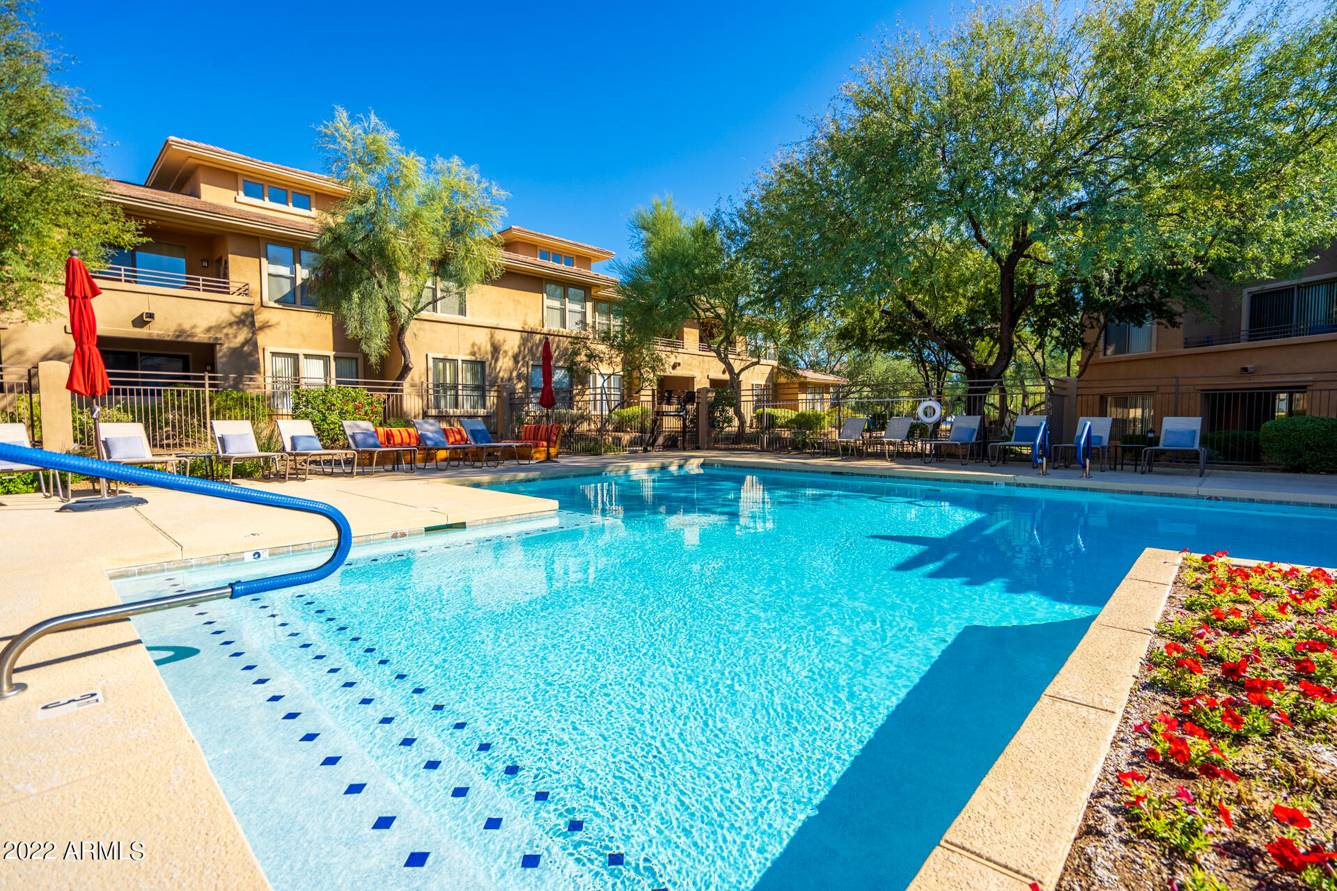 20100 N 78TH Place Unit: 2038