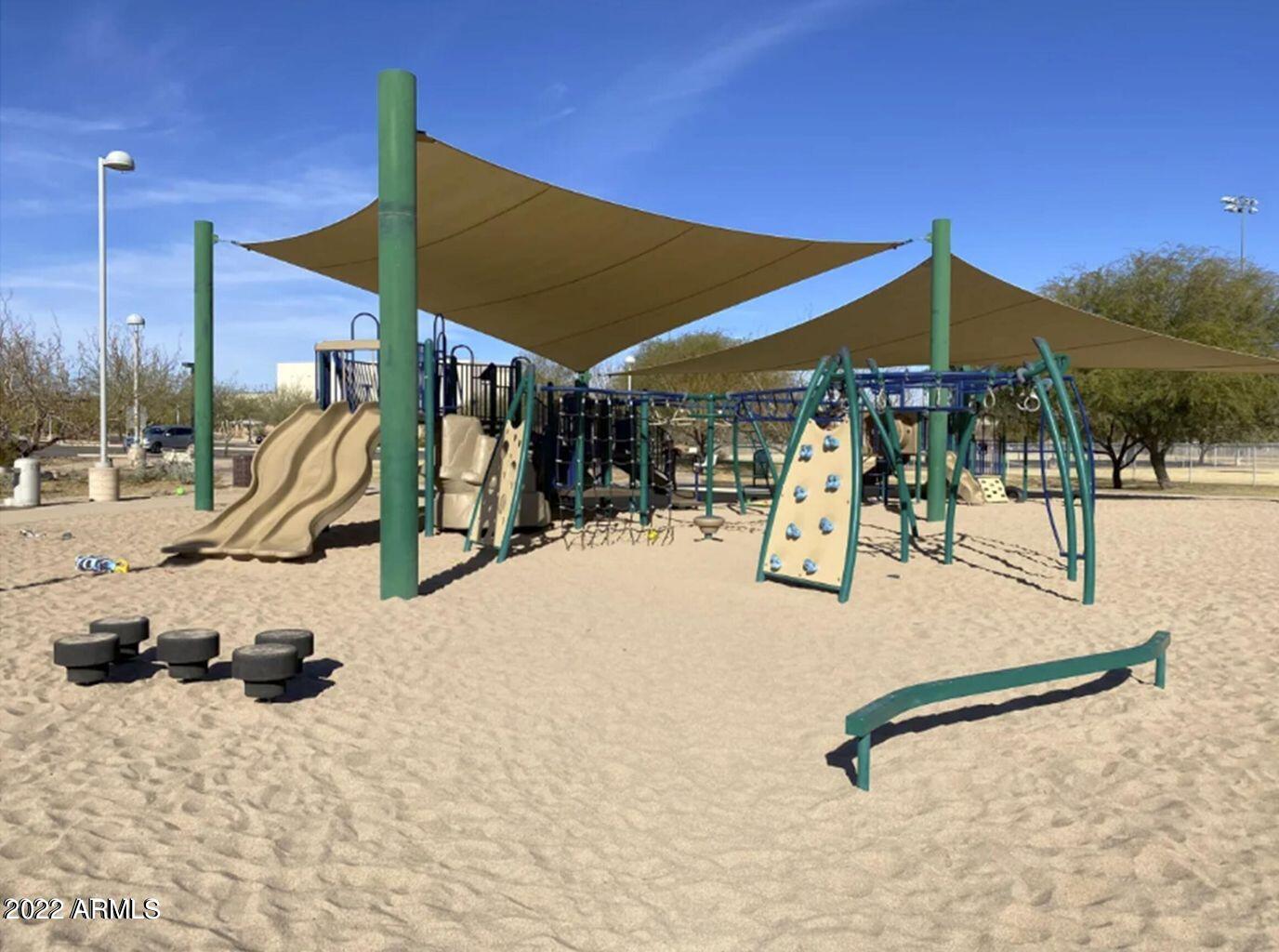 20100 N 78TH Place Unit: 2038