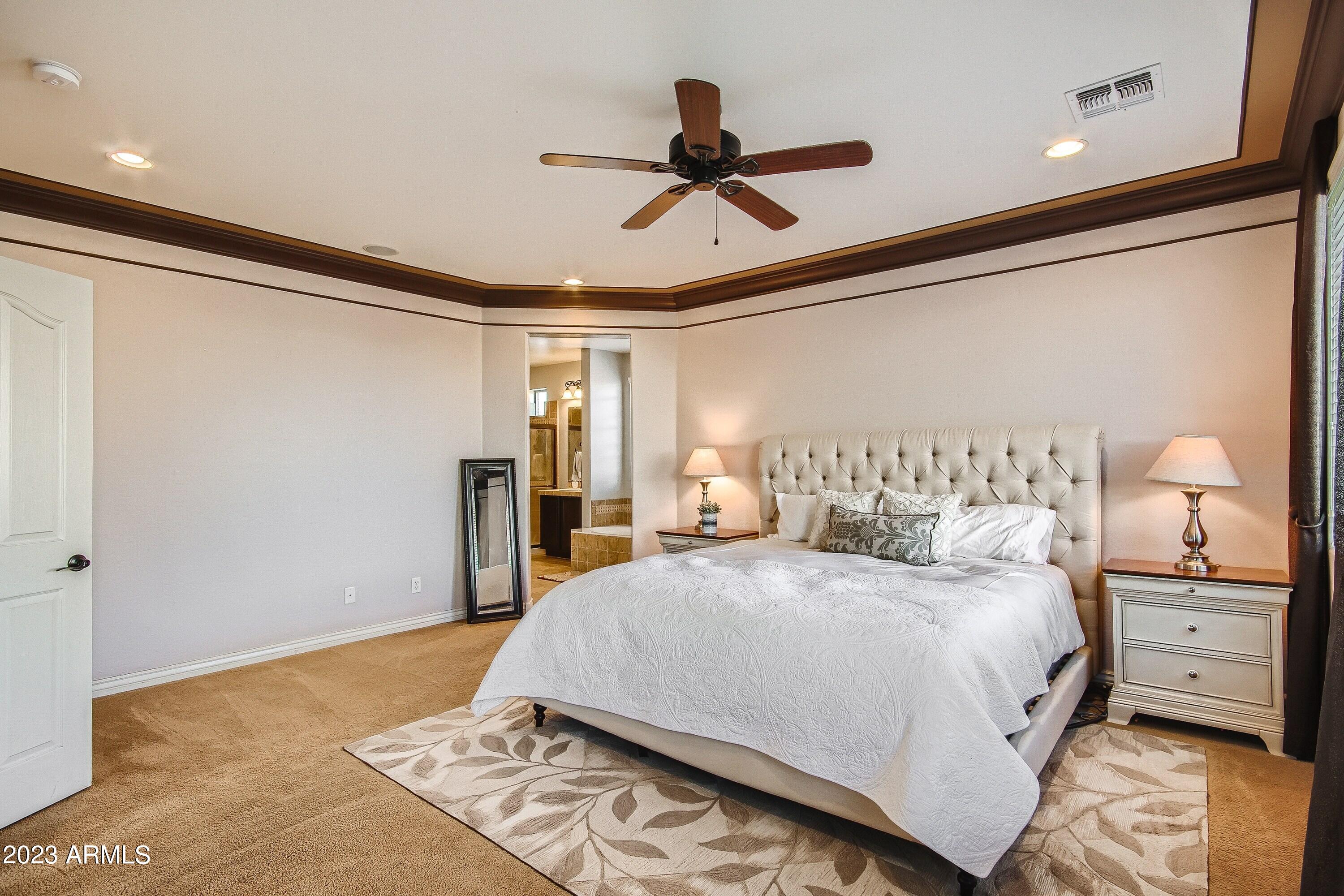 2212 E GALILEO Drive