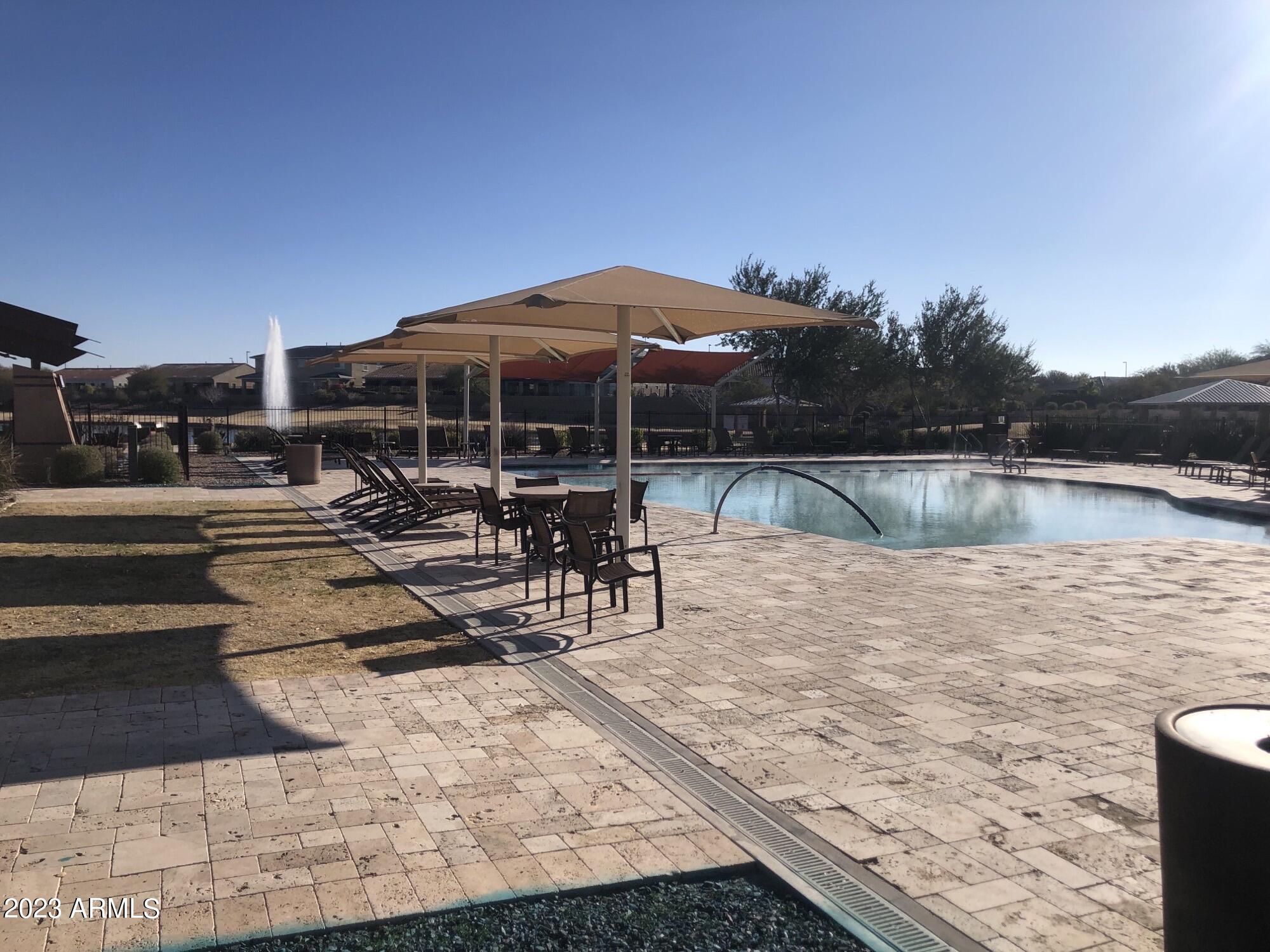 2212 E GALILEO Drive