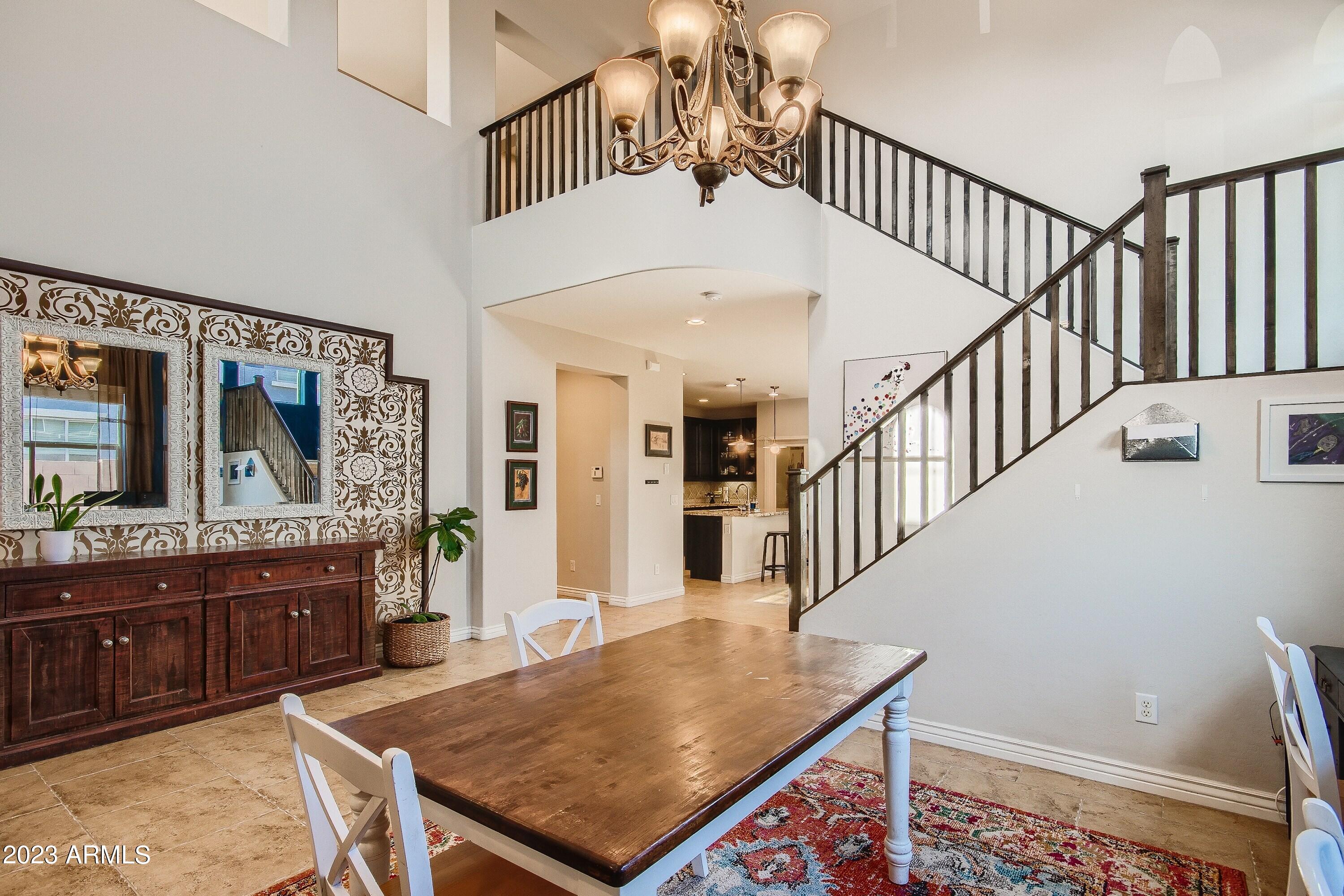 2212 E GALILEO Drive