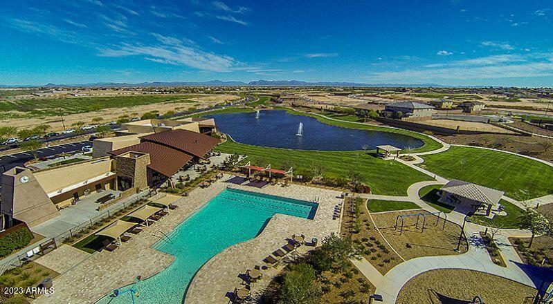 2212 E GALILEO Drive