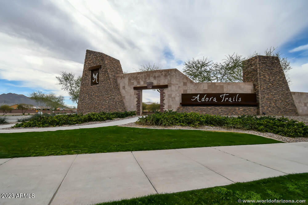 2212 E GALILEO Drive