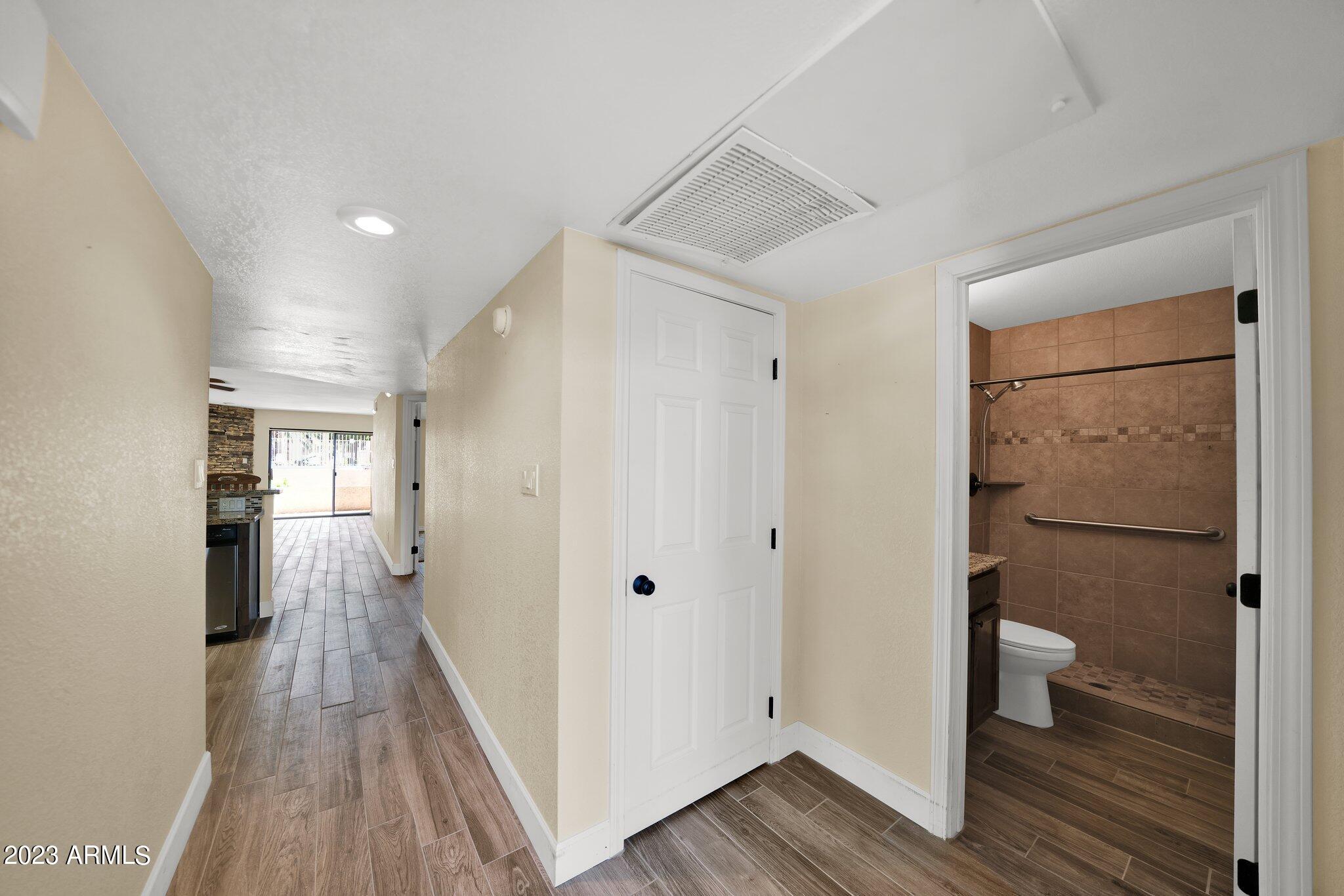 205 N 74TH Street Unit: 144