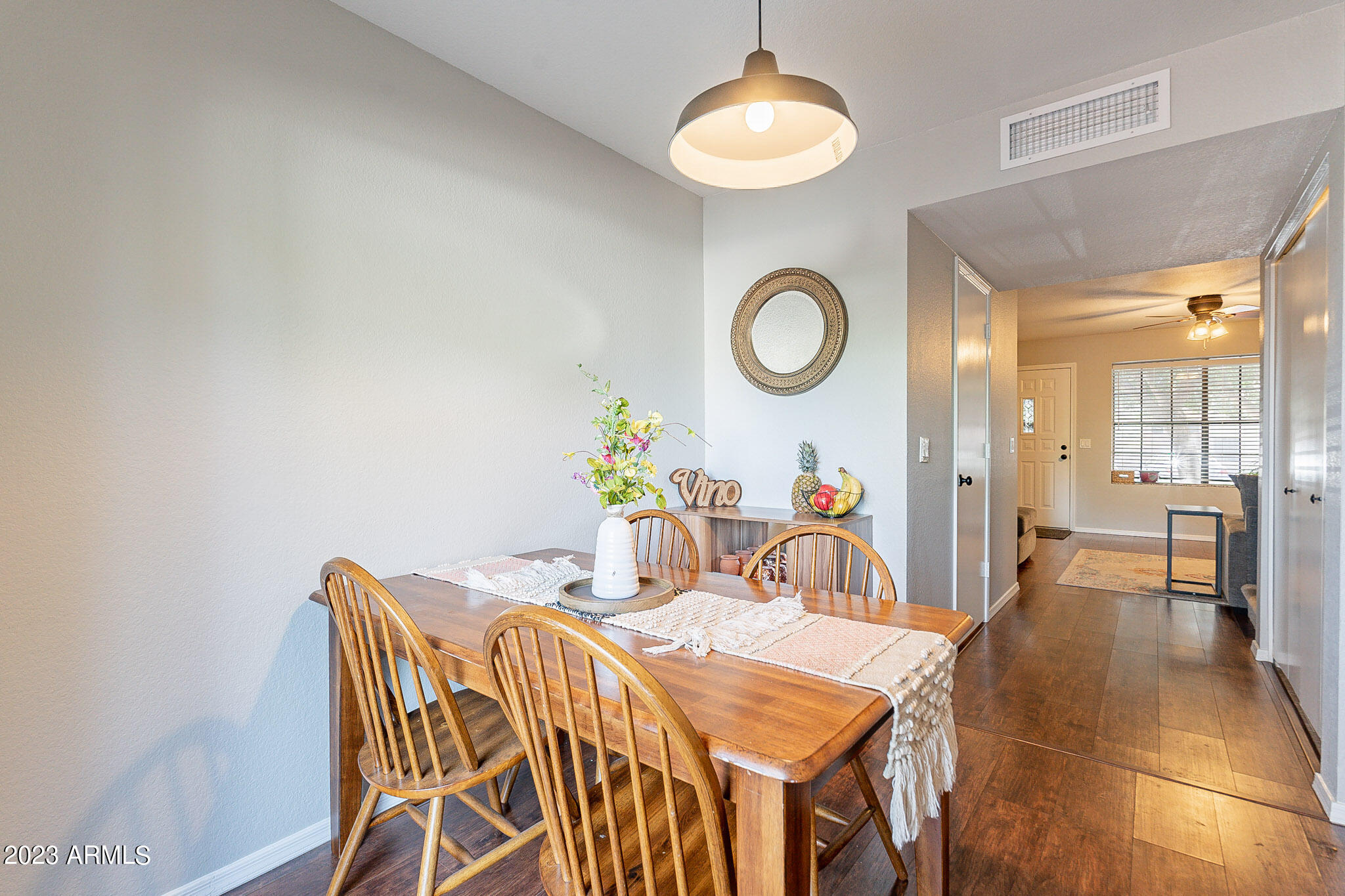 921 W UNIVERSITY Drive Unit: 1006