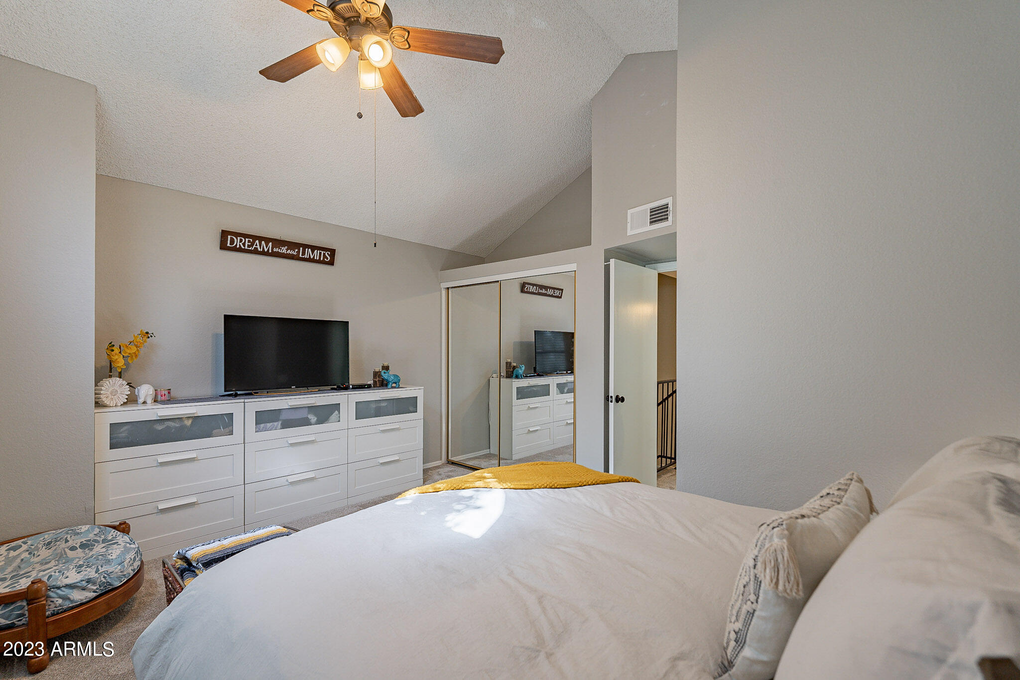 921 W UNIVERSITY Drive Unit: 1006