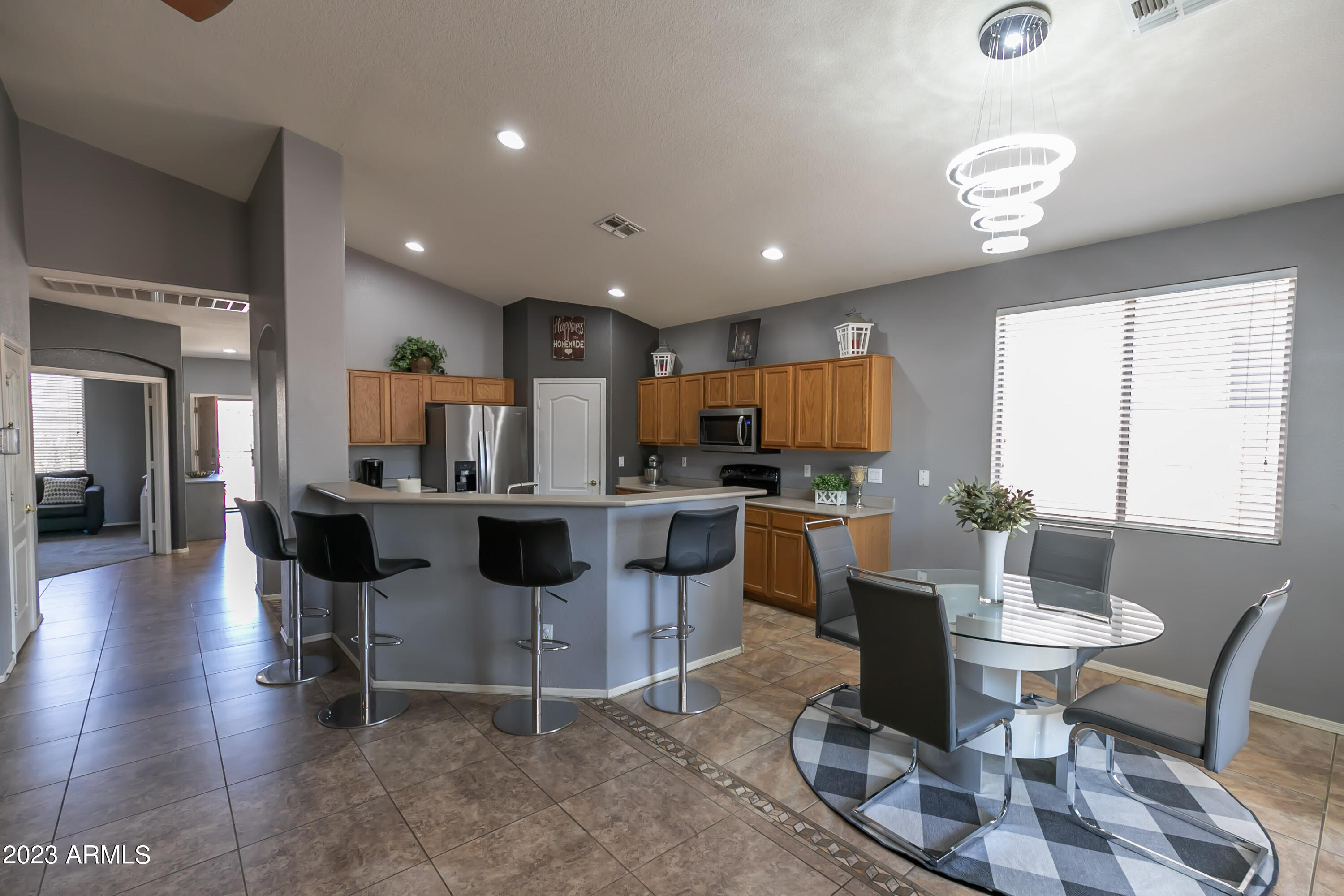 10249 E JUANITA Circle