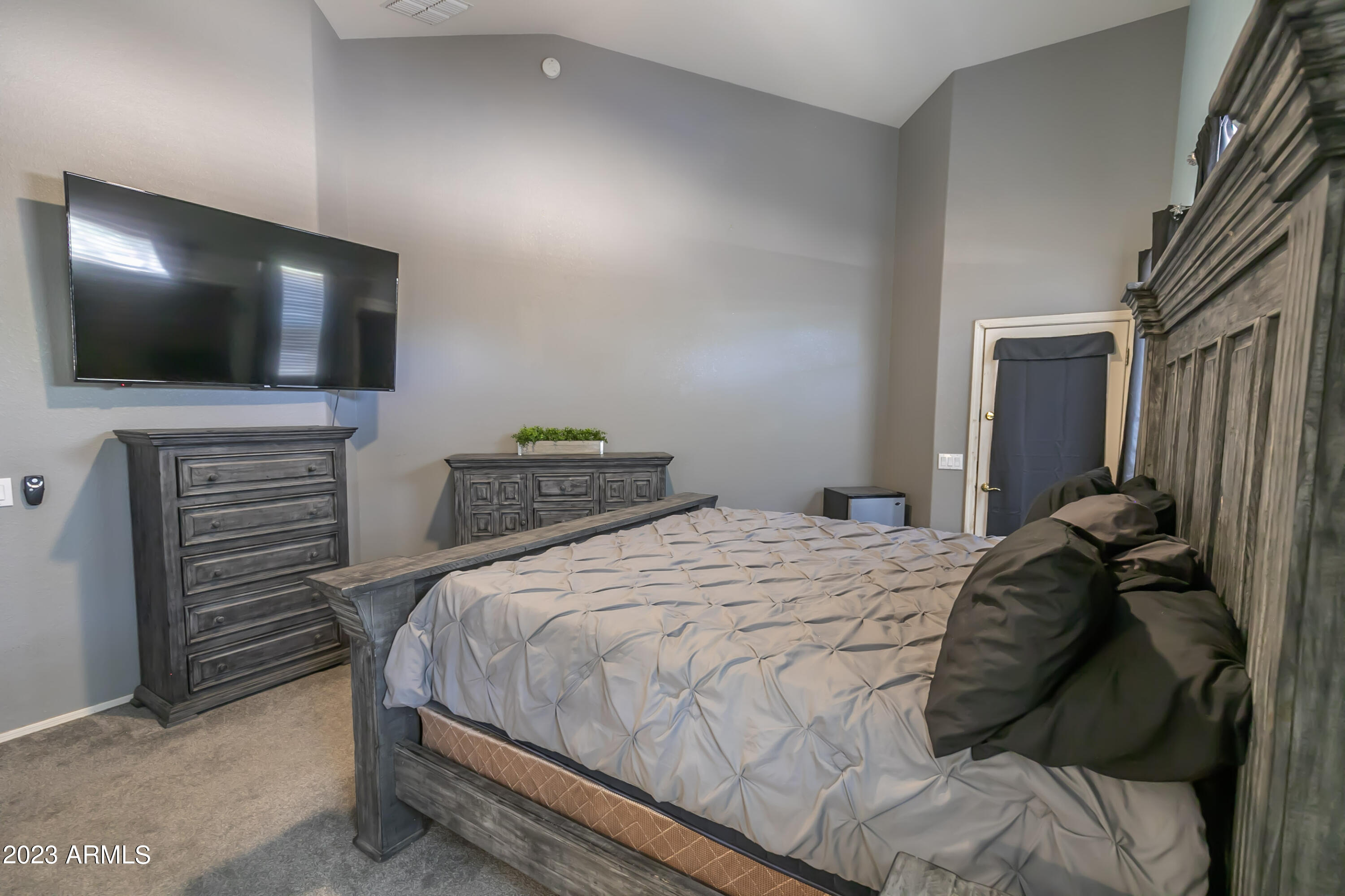 10249 E JUANITA Circle