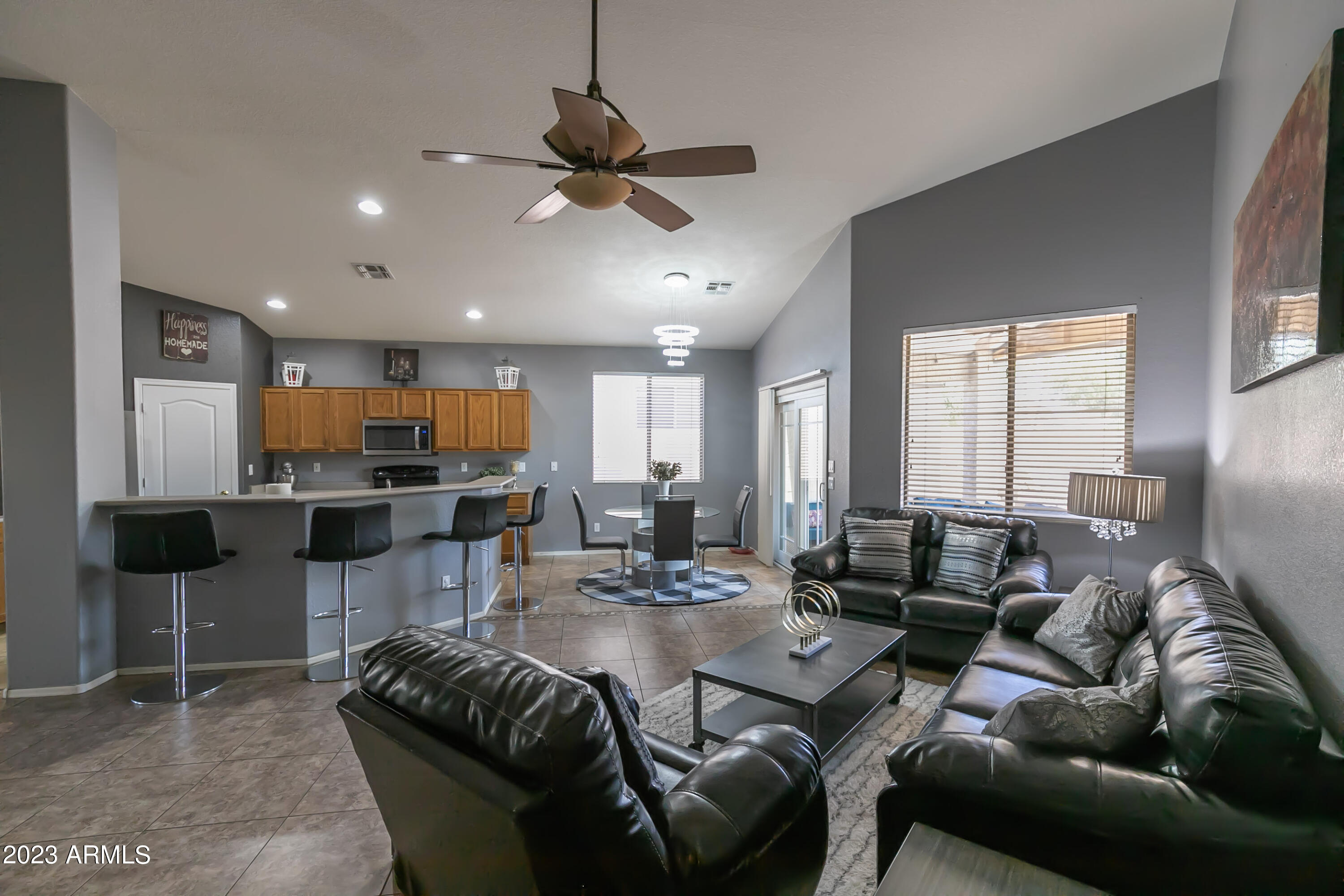 10249 E JUANITA Circle