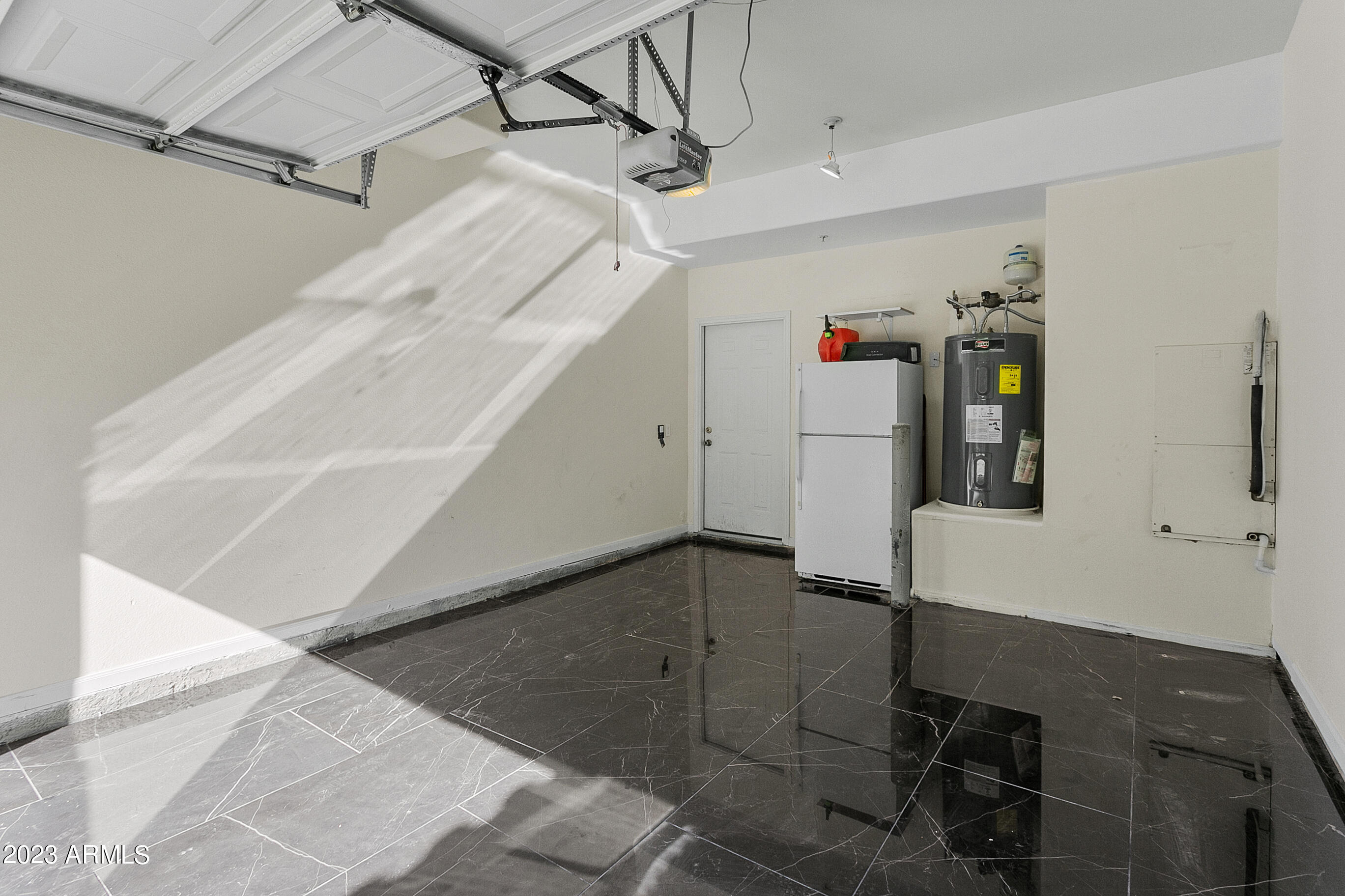 8245 E BELL Road Unit: 150