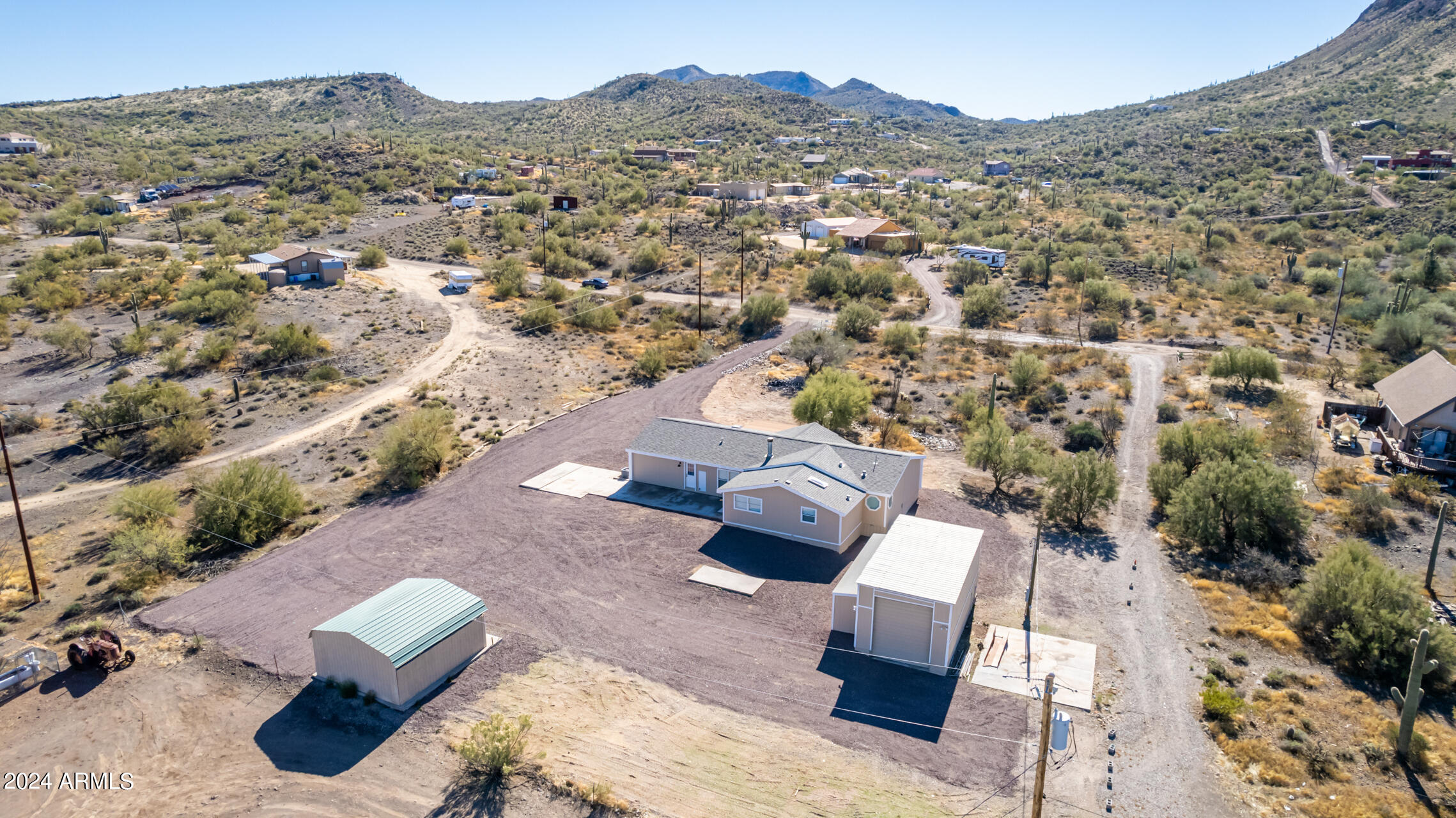 2816 W TWIN PEAKS Lane