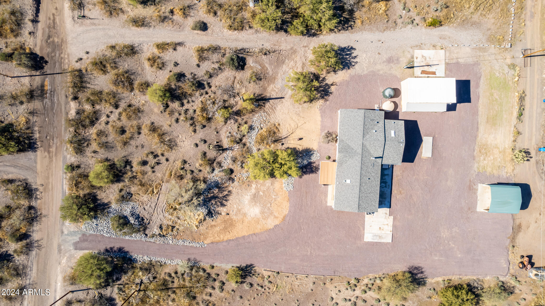 2816 W TWIN PEAKS Lane