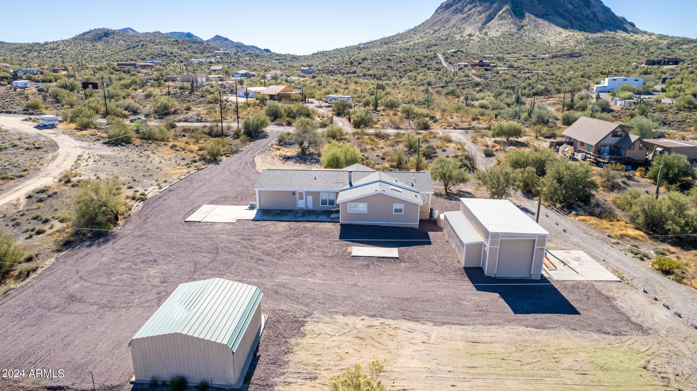 2816 W TWIN PEAKS Lane