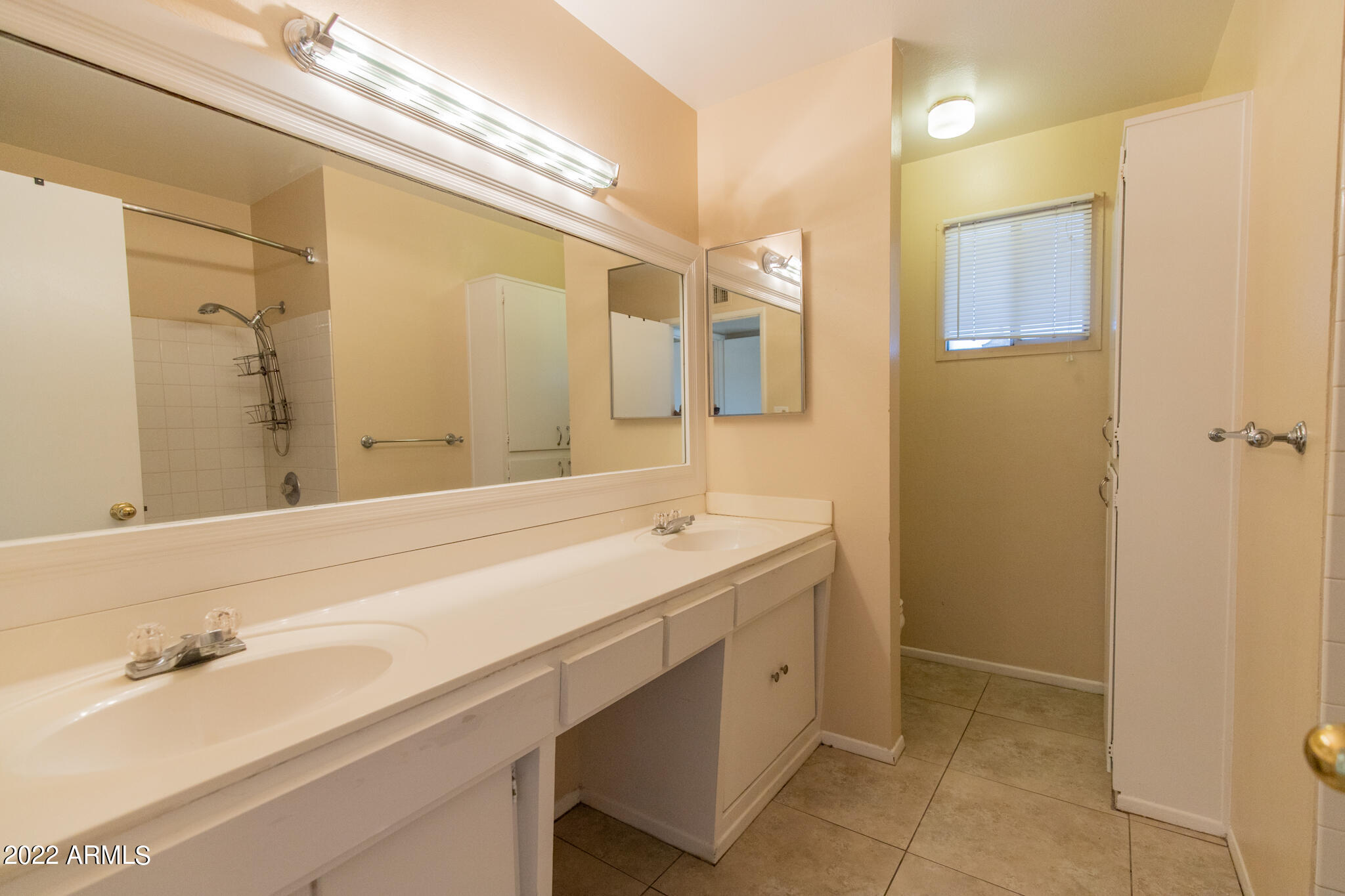 1203 E HERMOSA Drive