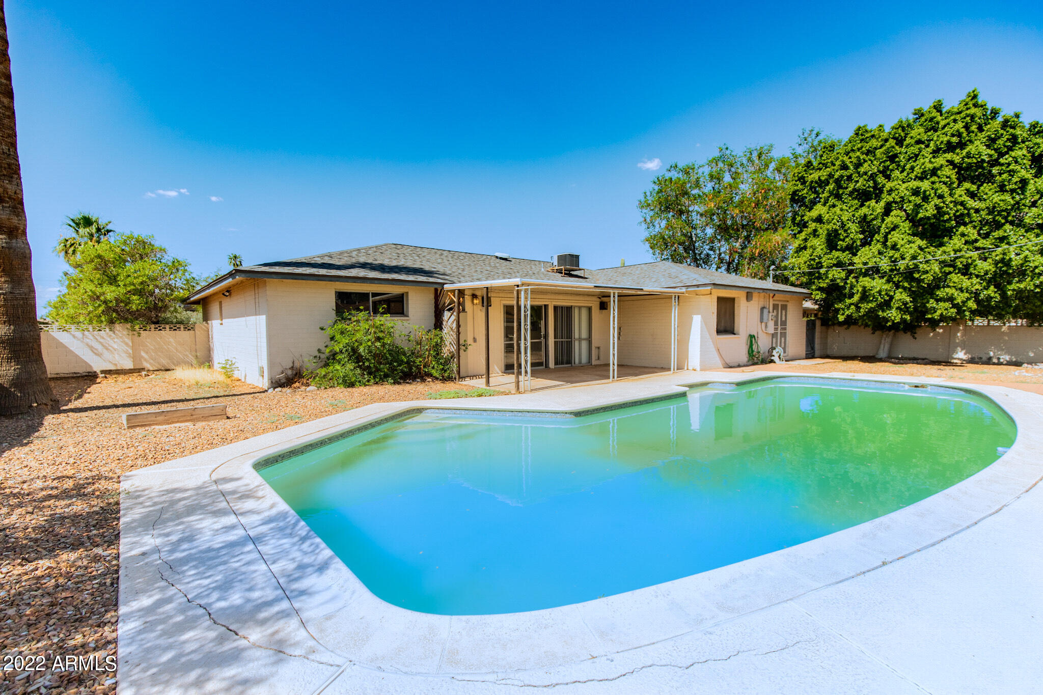 1203 E HERMOSA Drive