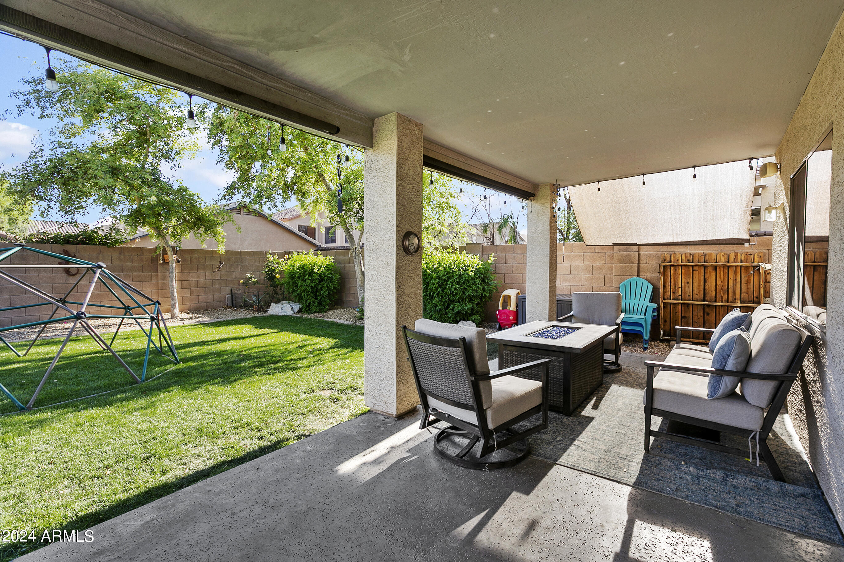 2513 W Big Oak Street