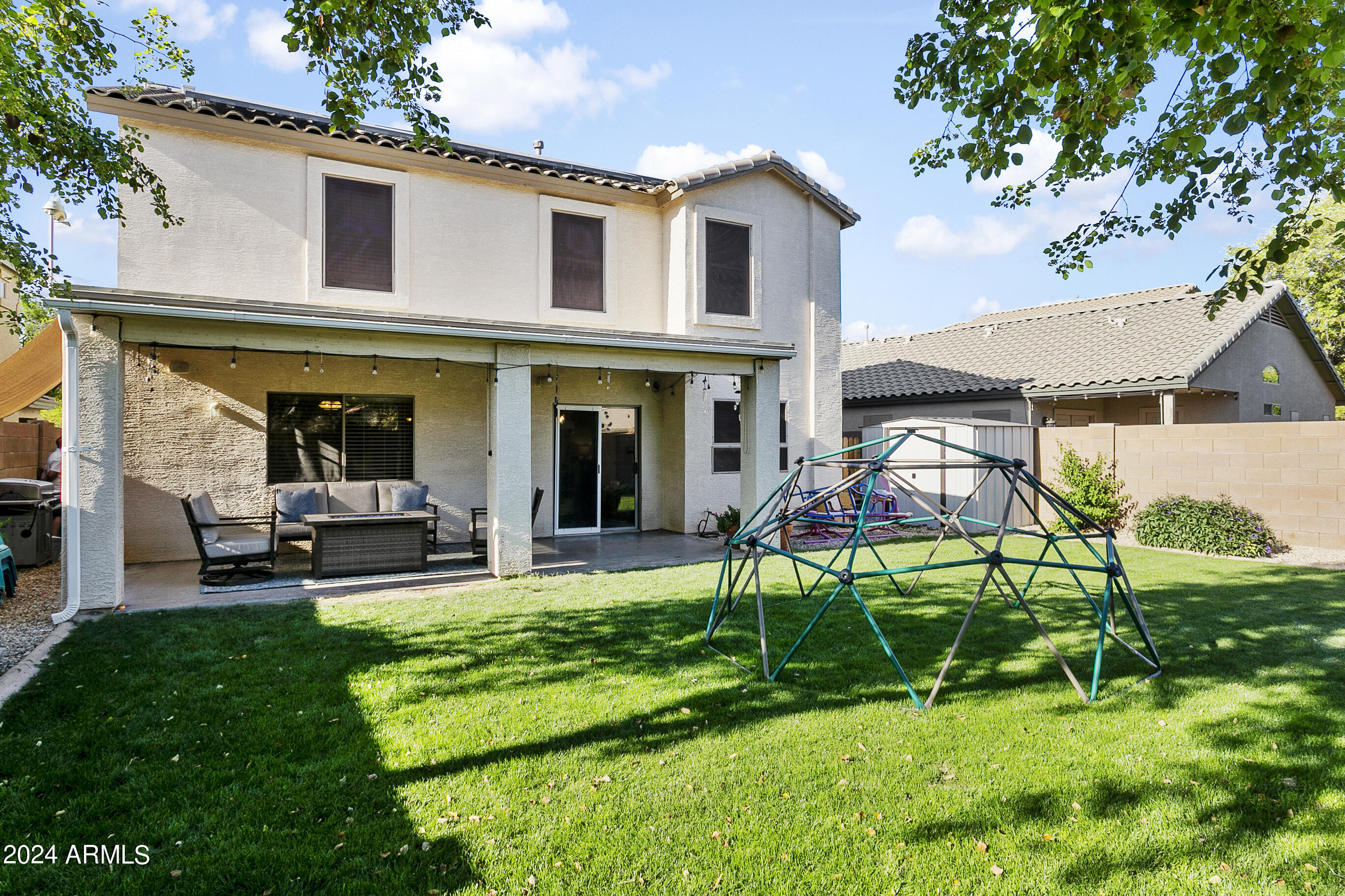 2513 W Big Oak Street