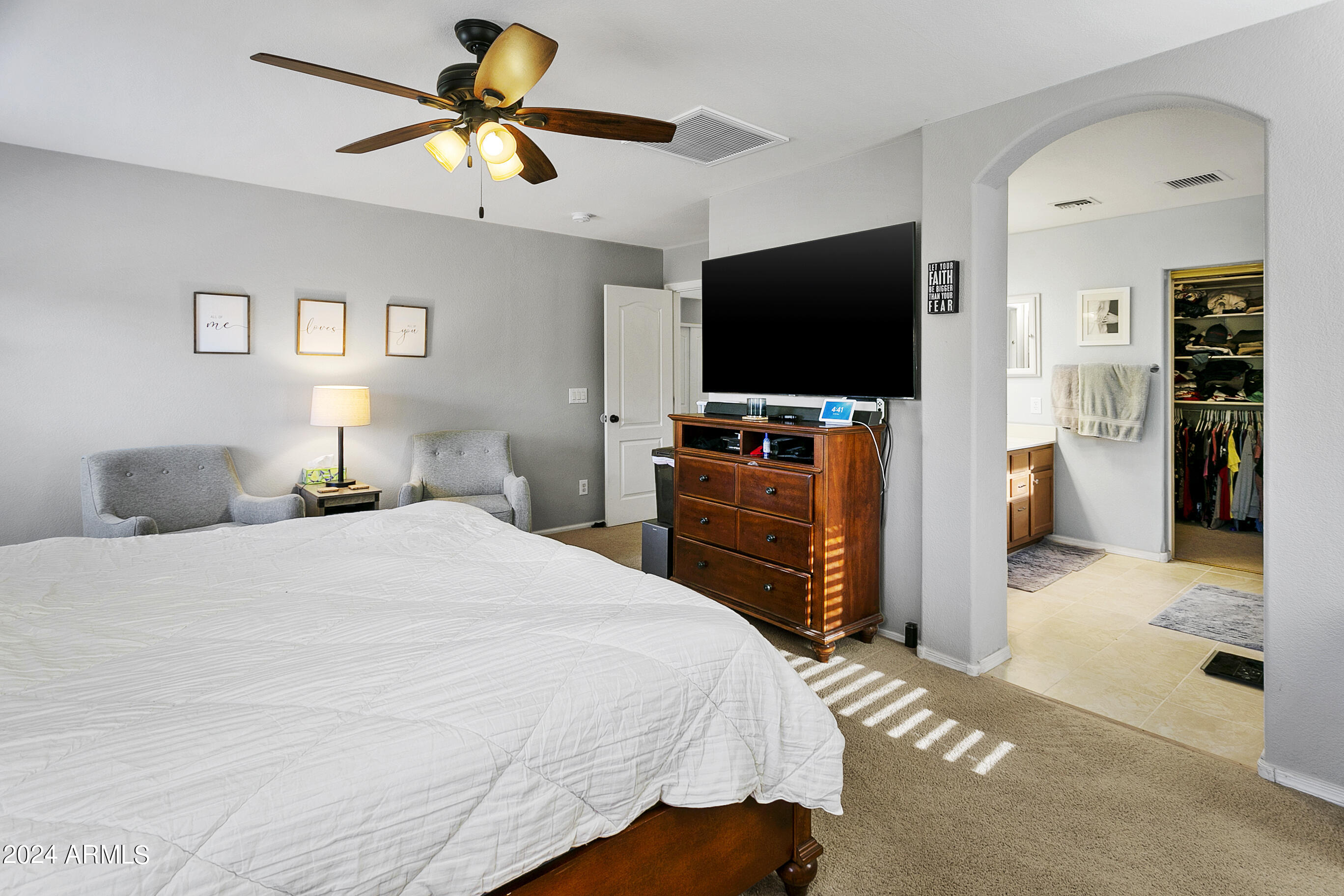 2513 W Big Oak Street