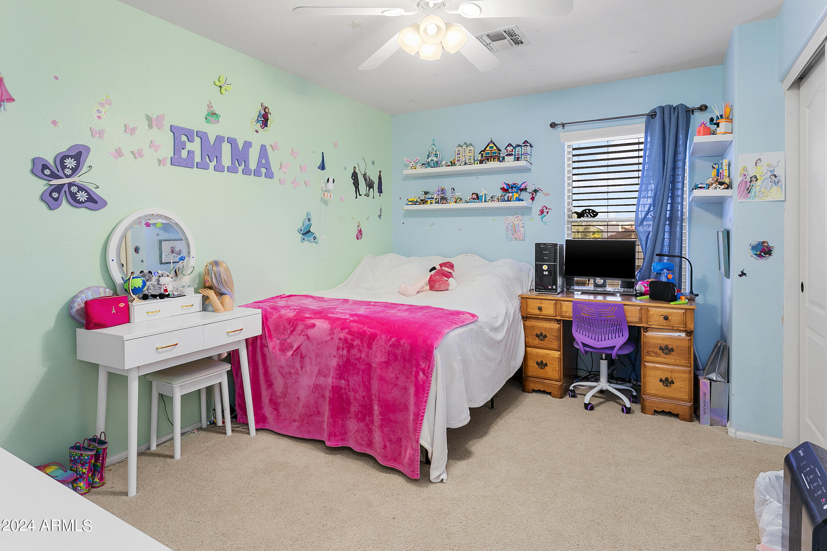 2513 W Big Oak Street