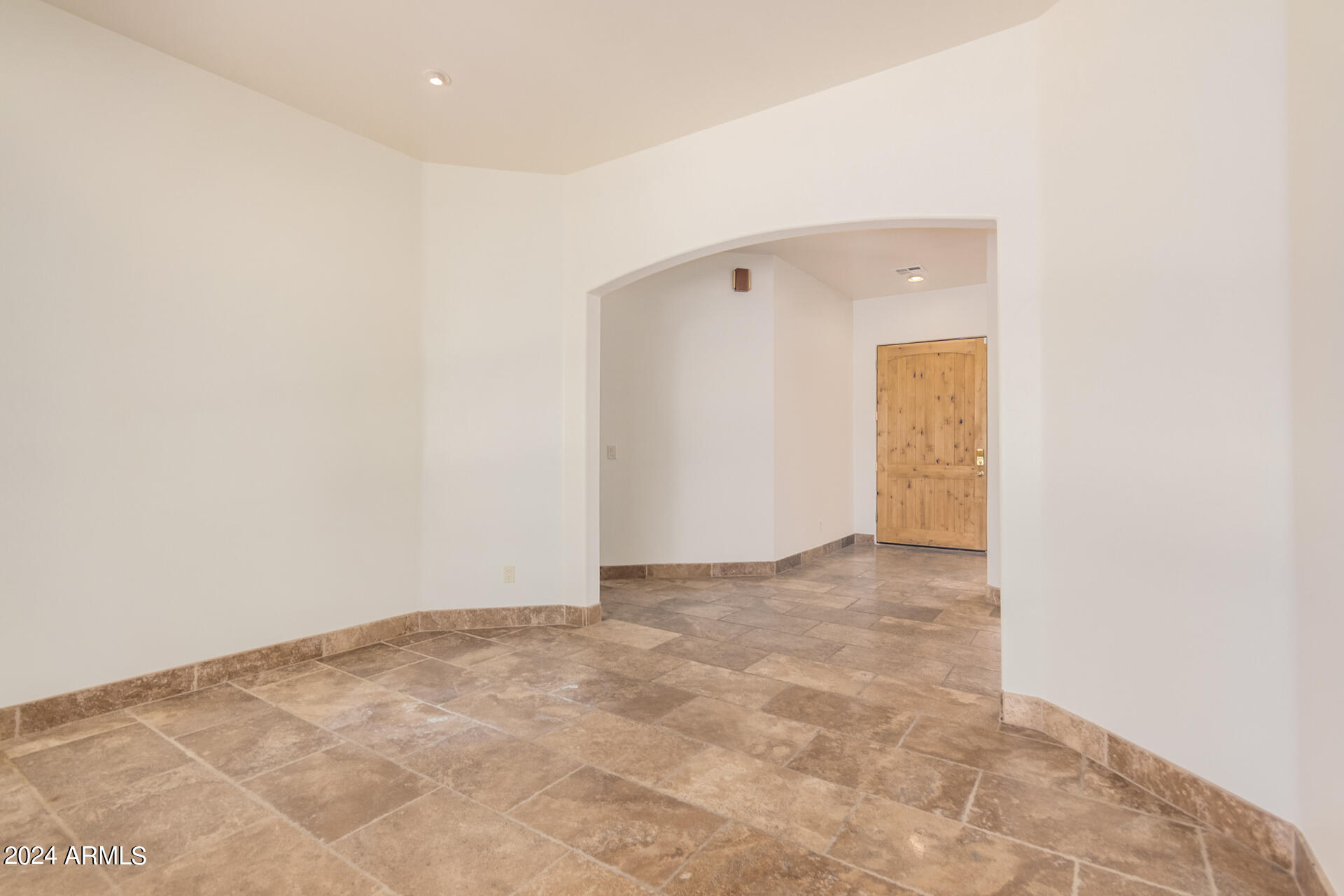6128 W ALAMEDA Road