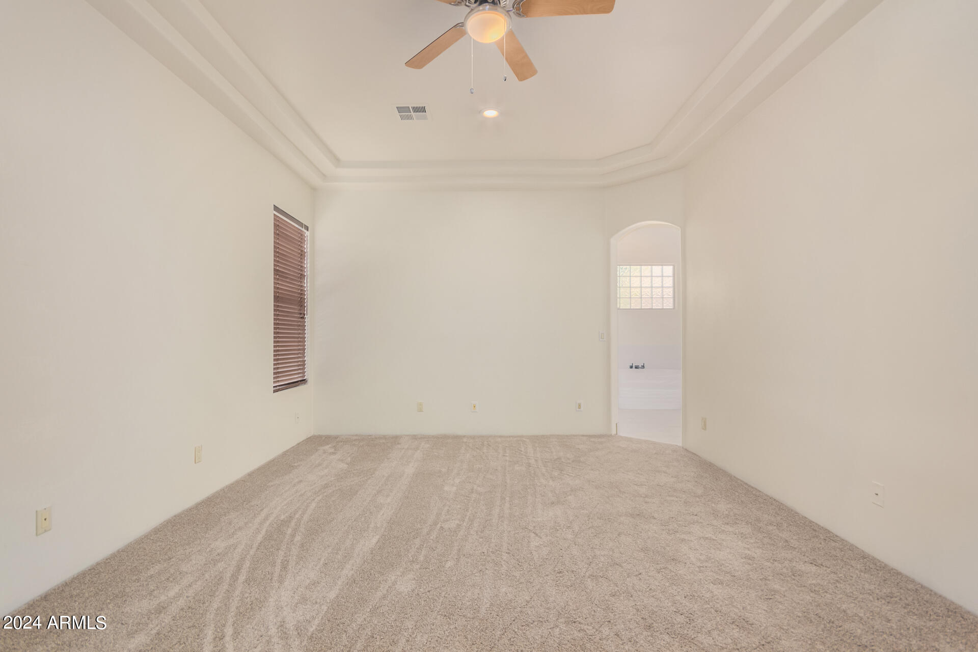 6128 W ALAMEDA Road